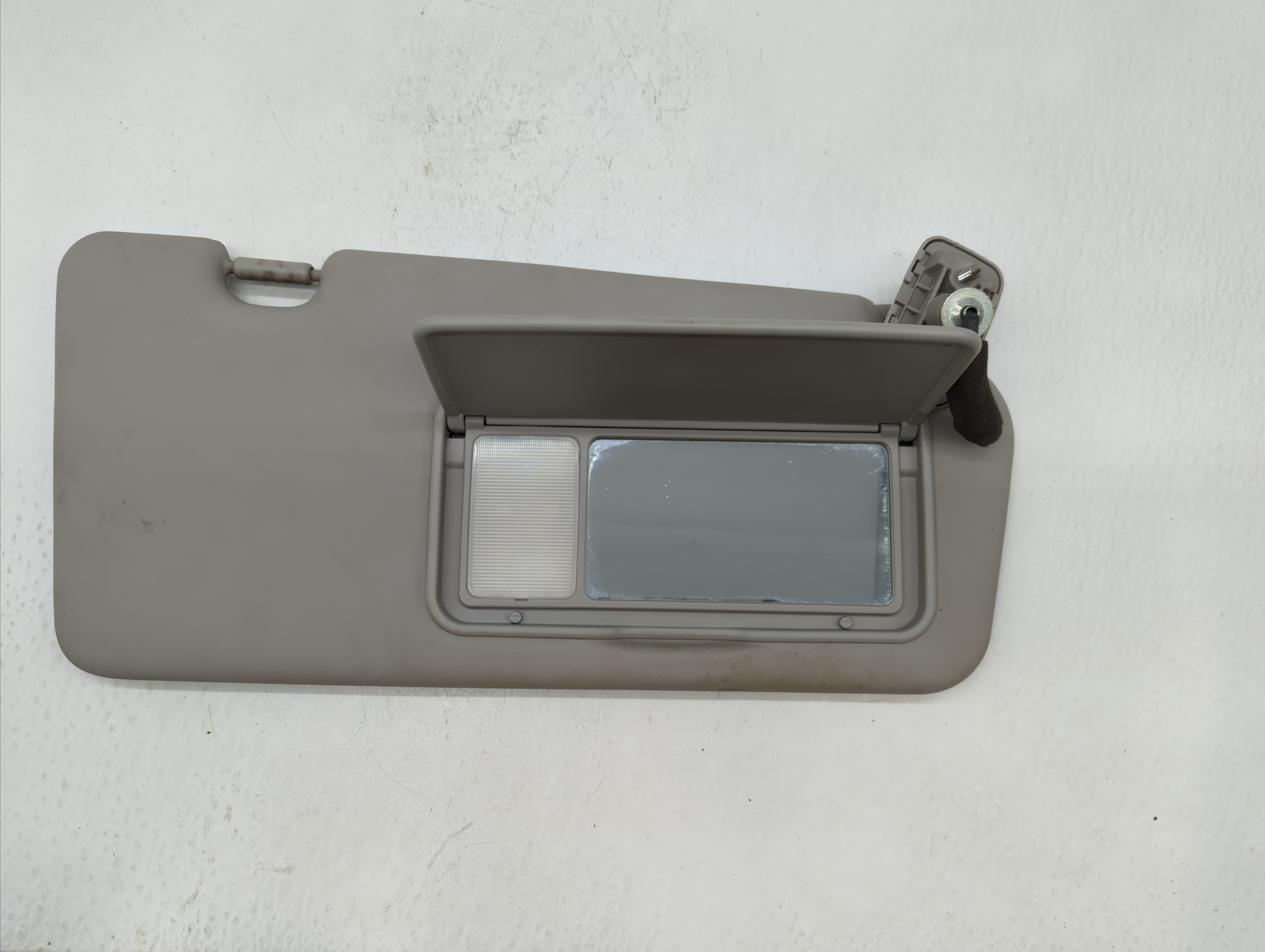 Picture of 2006-2014 Kia Sedona Passenger Sun Visor Mirror Right Sunvisor 331496