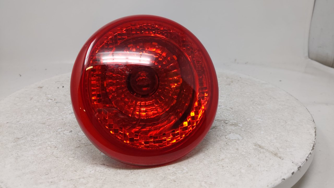 Picture of 2006-2009 Chevrolet Hhr Driver Tail Light Lamp Side Lamp R8S34B21