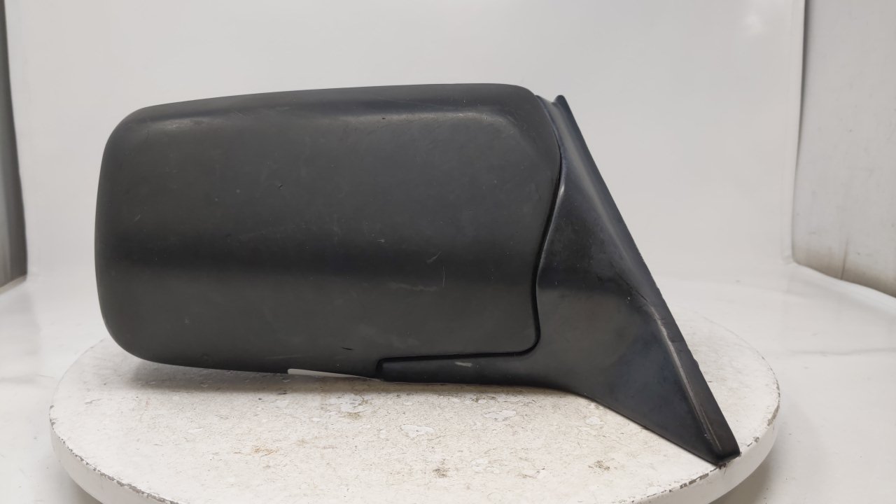 Picture of 1990 Loyale Black Passenger Side Rear View Door Mirror R8S37B04