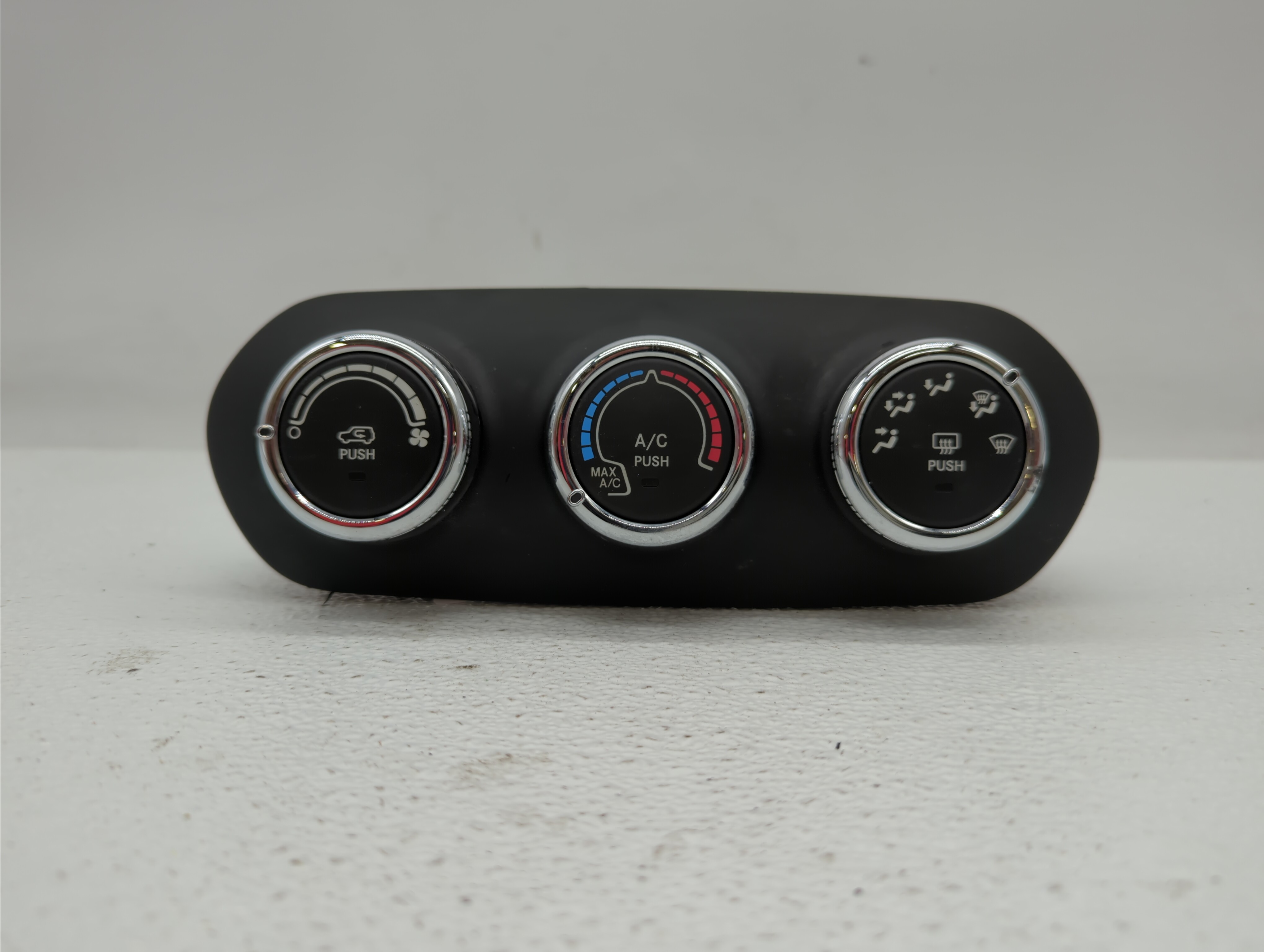 Picture of 2017-2017 Jeep Renegade Ac Heater Climate Control 838744z 335749