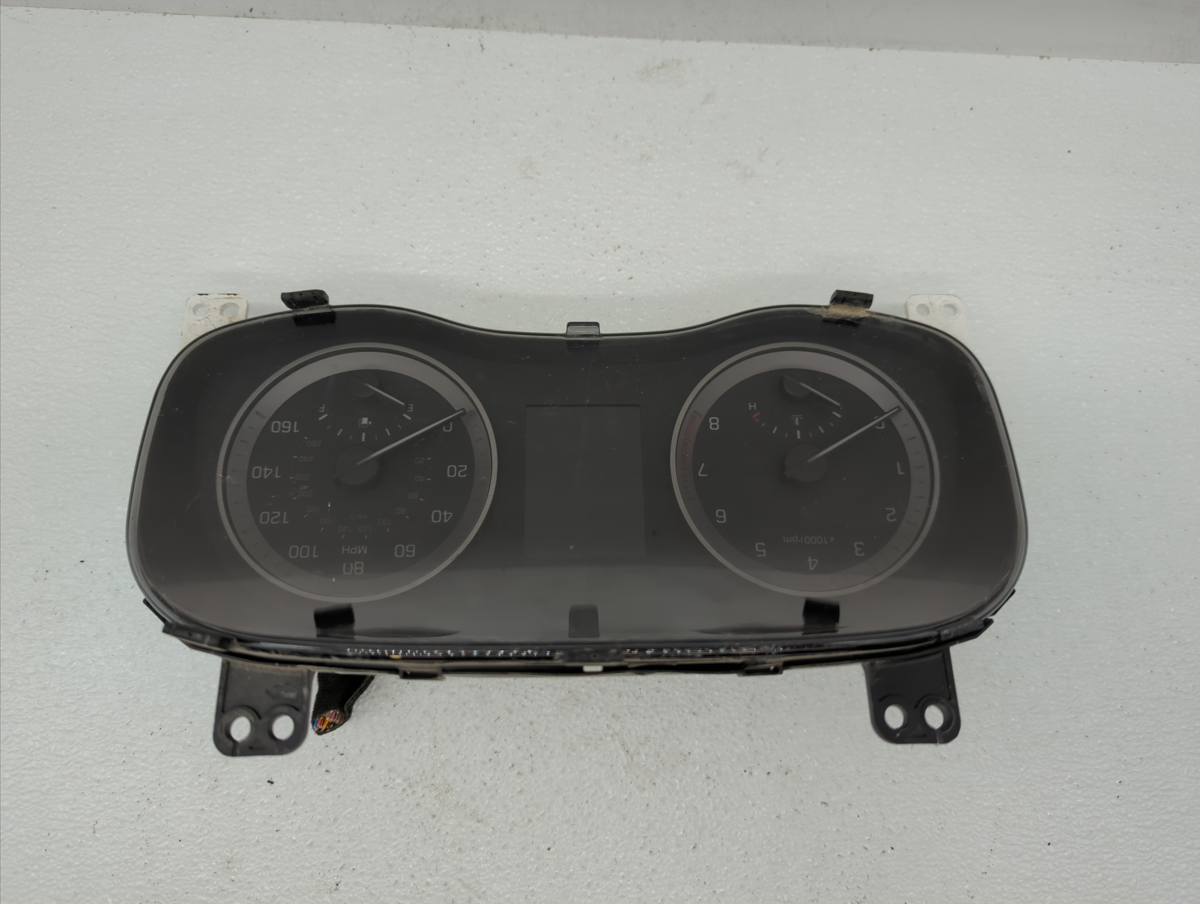 2016-2017 Hyundai Tucson Speedometer Instrument Cluster Gauges 339169 - Oemusedautoparts1.com