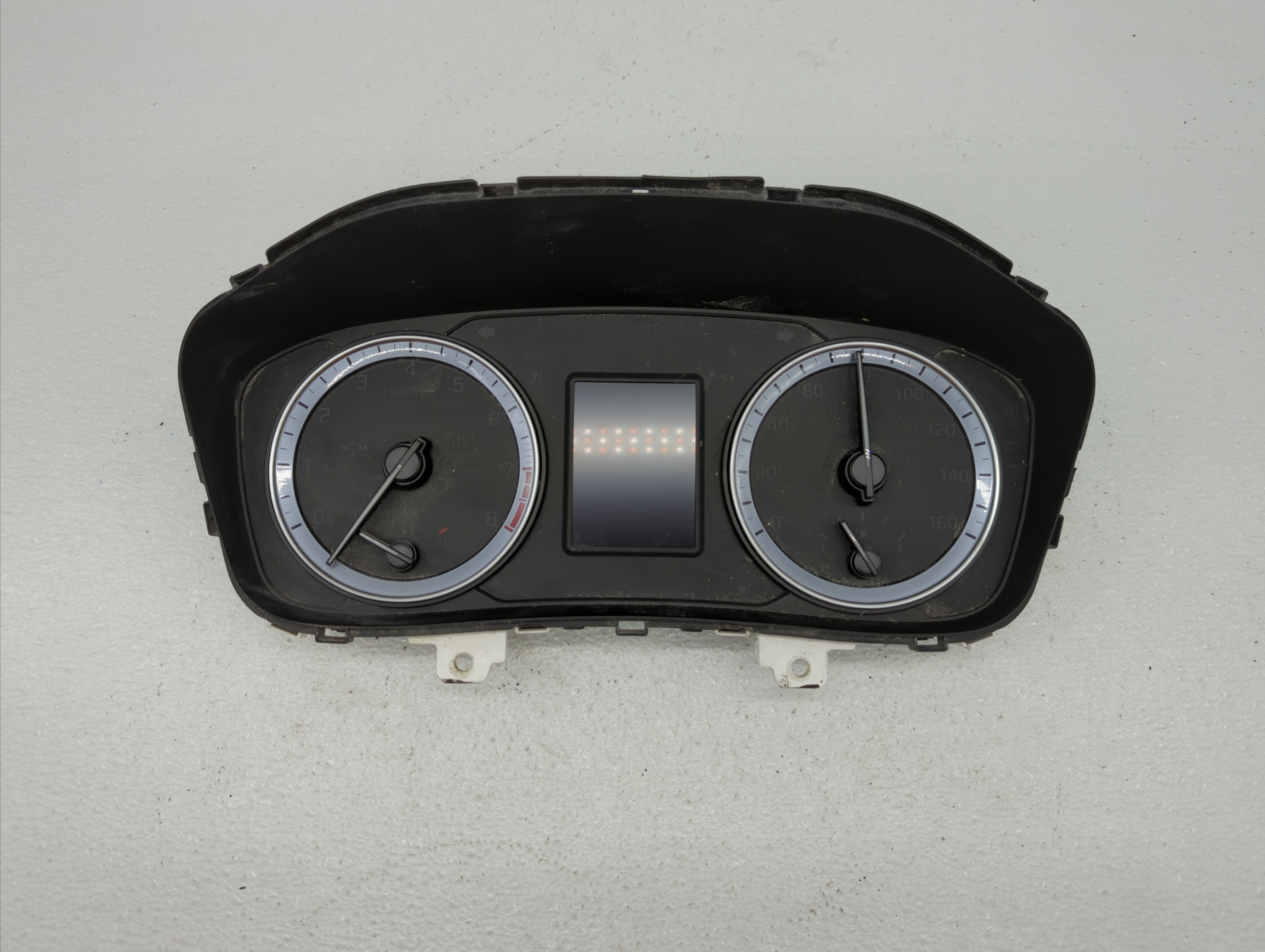 Picture of 2019-2019 Hyundai Sonata Speedometer Instrument Cluster Gauges 339302