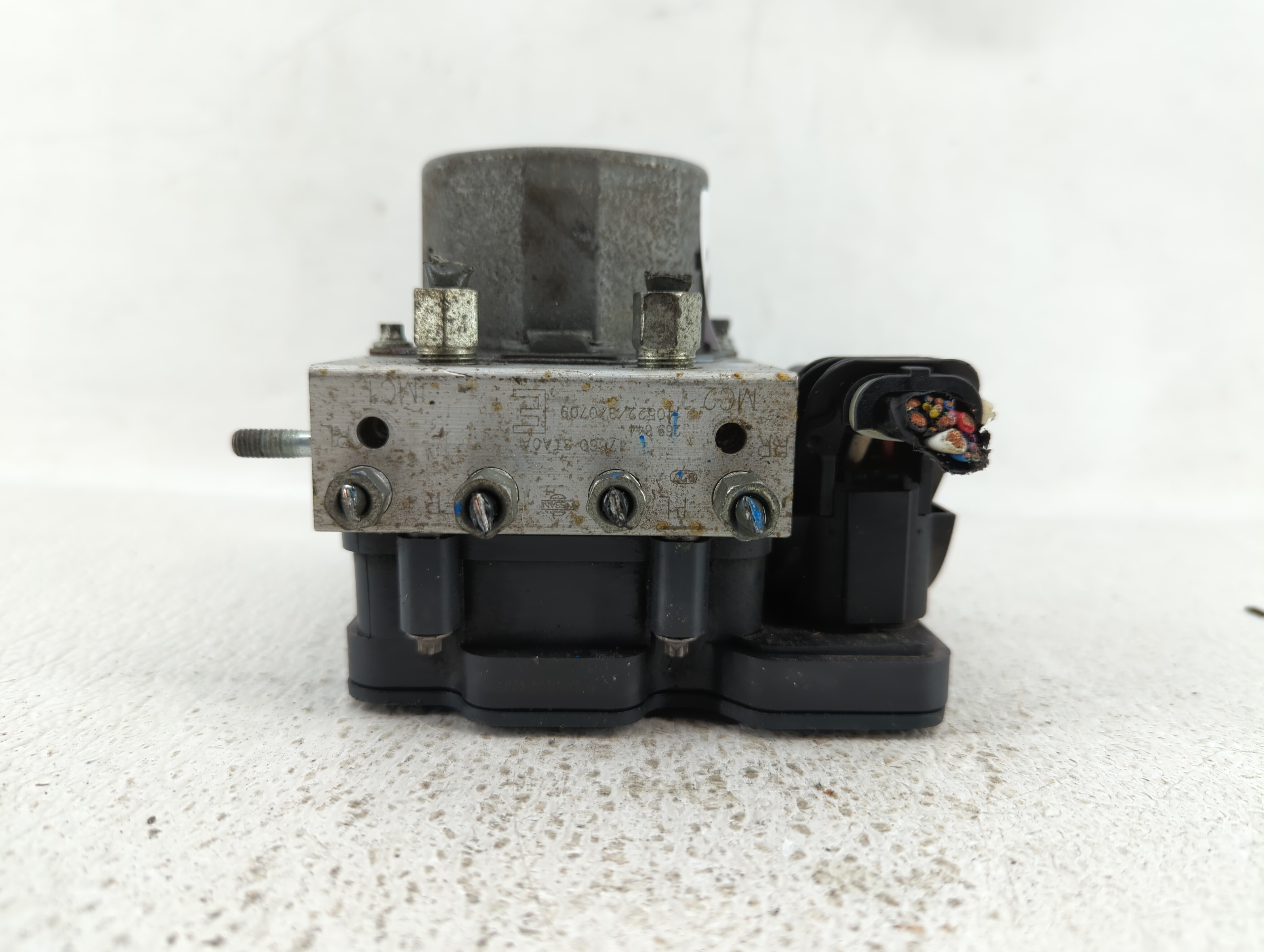 Picture of 2013-2015 Nissan Altima Abs Pump Control Module 341930
