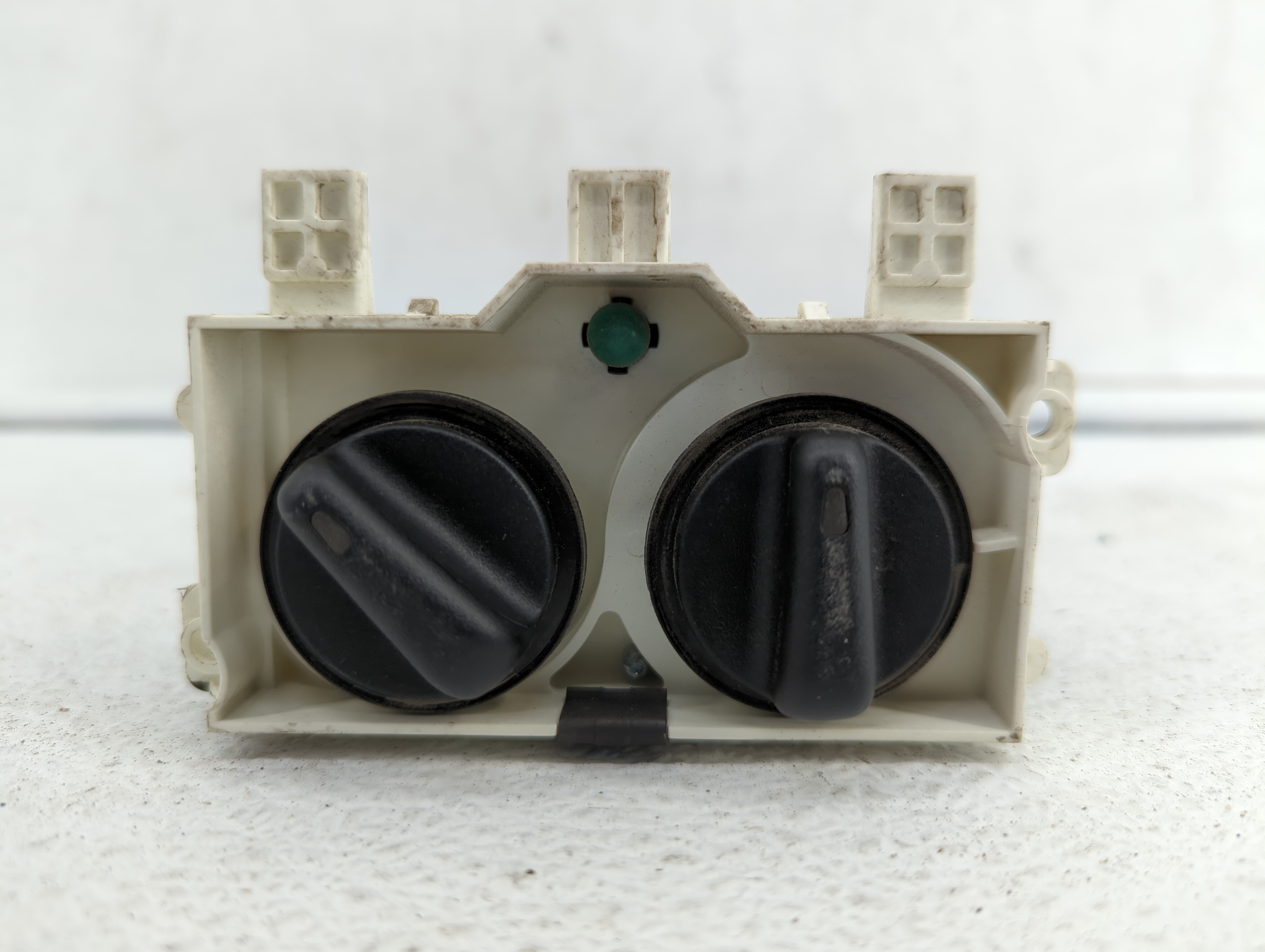 Picture of 1998-2003 Toyota Sienna Ac Heater Rear Climate Control 348960