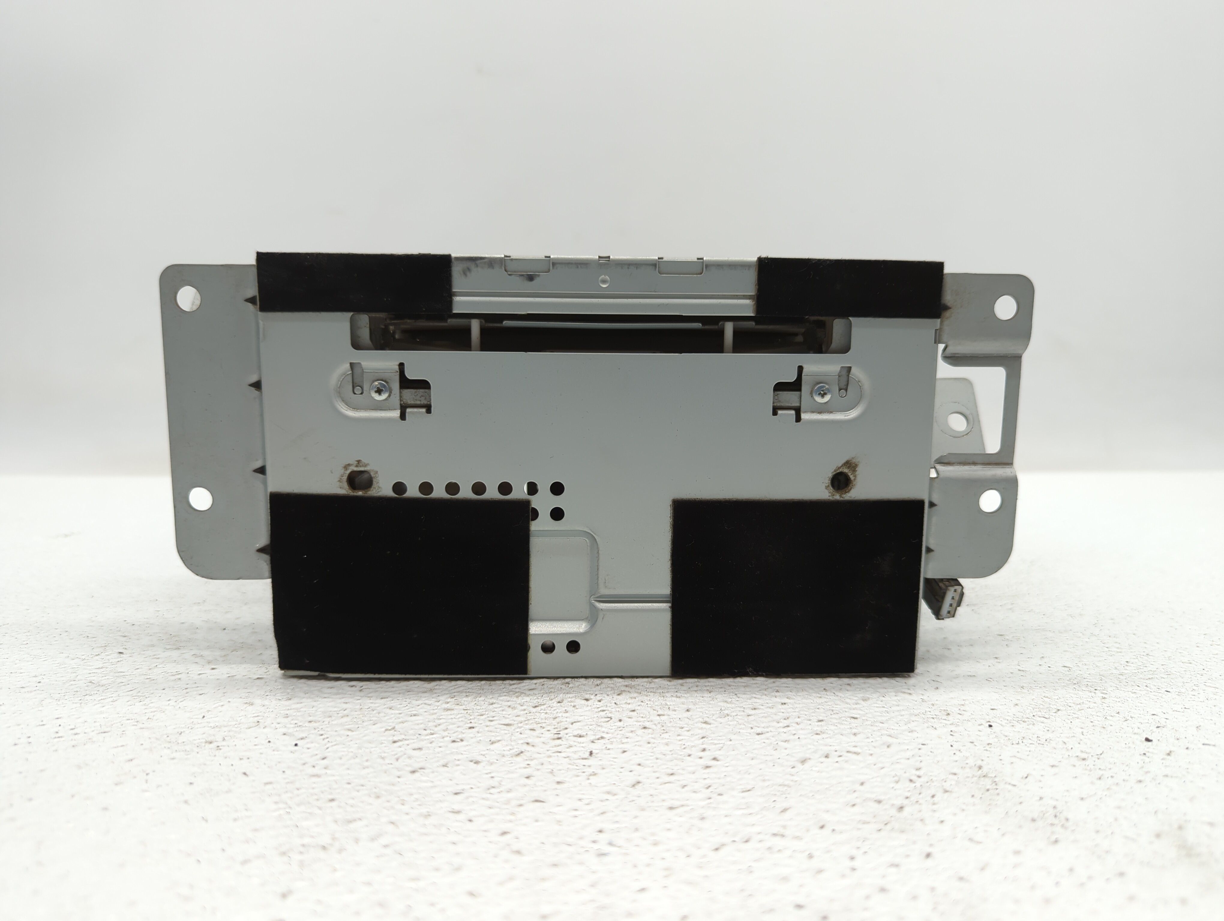 Picture of 2009-2011 Ford Focus Am Fm Cd Player Radio Receiver 349406