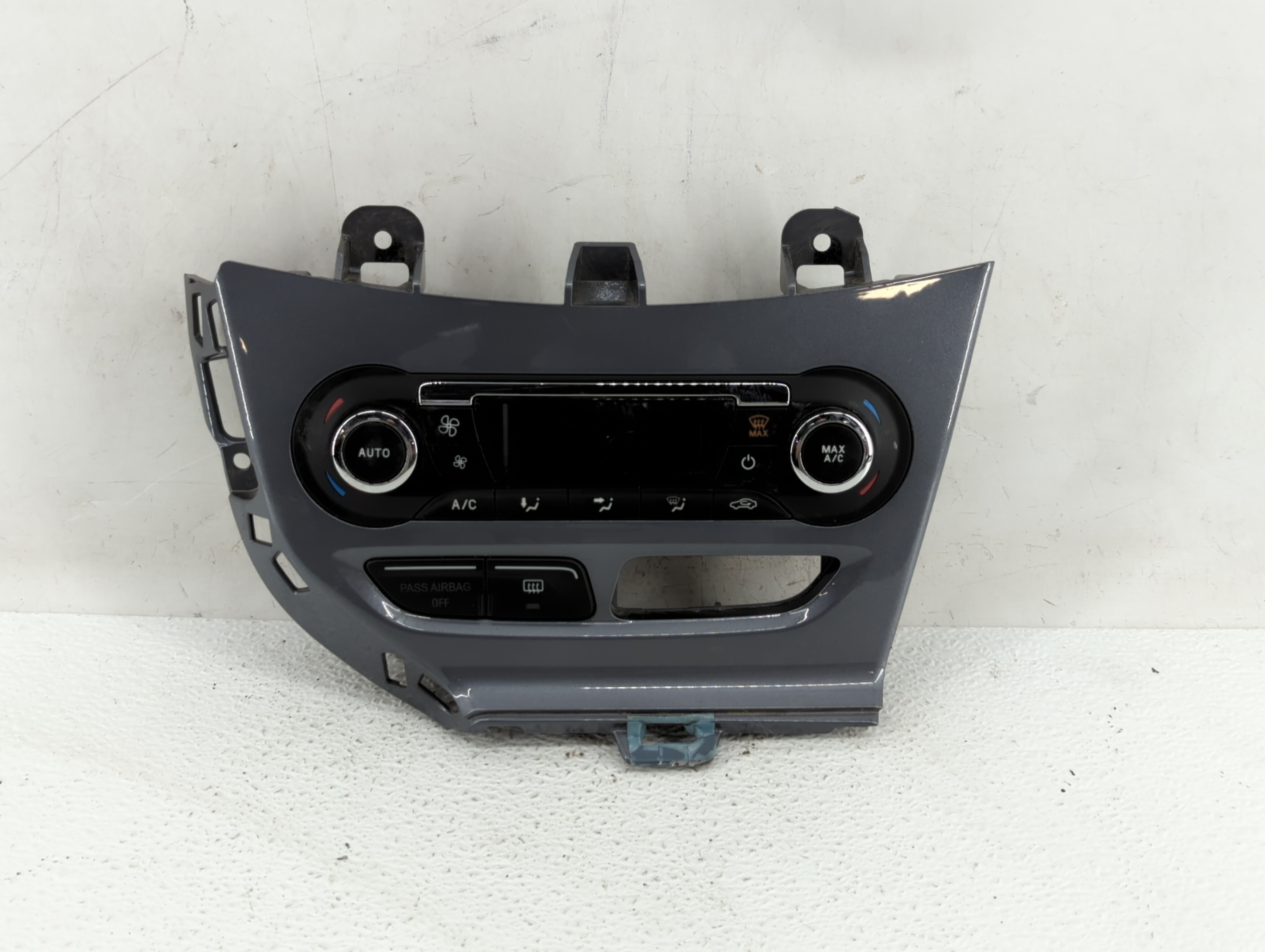 2013-2014 Ford Focus Ac Heater Climate Control Temperature Oem 349966 - Oemusedautoparts1.com