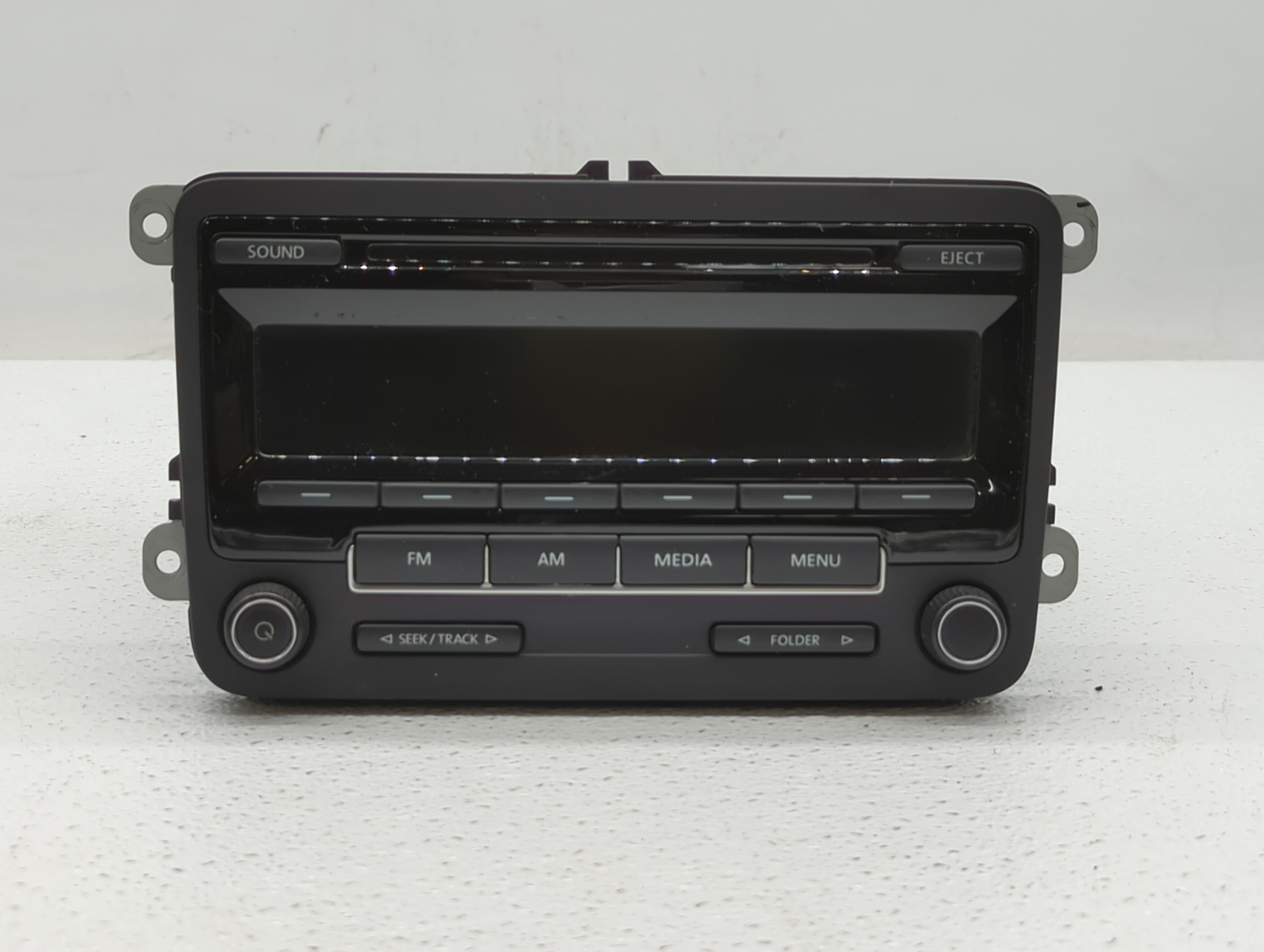 2015-2017 Volkswagen Jetta Am Fm Cd Player Radio Receiver 350240 - Oemusedautoparts1.com