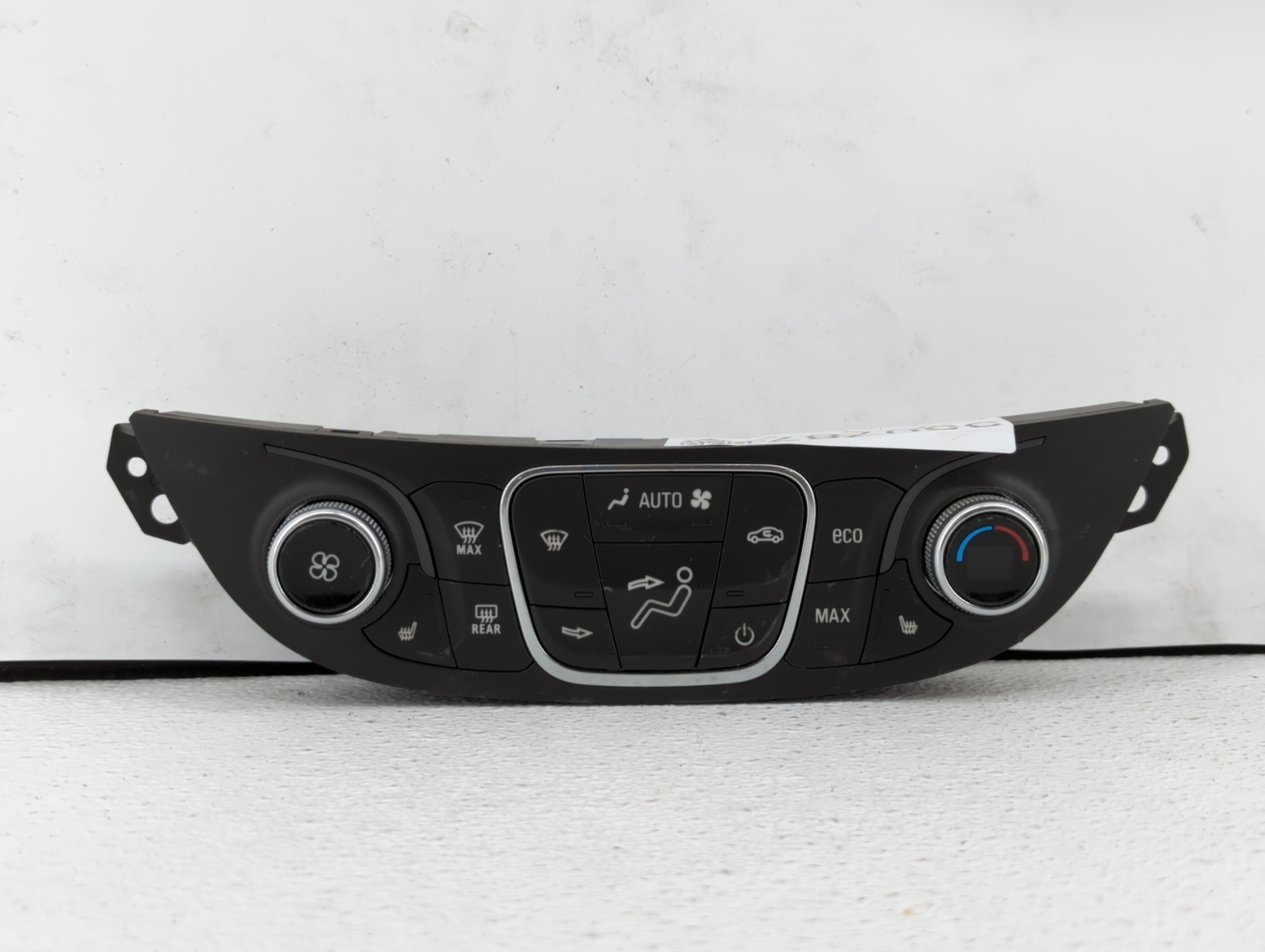 Picture of 2018-2018 Chevrolet Volt Ac Heater Climate Control 84102014 350787