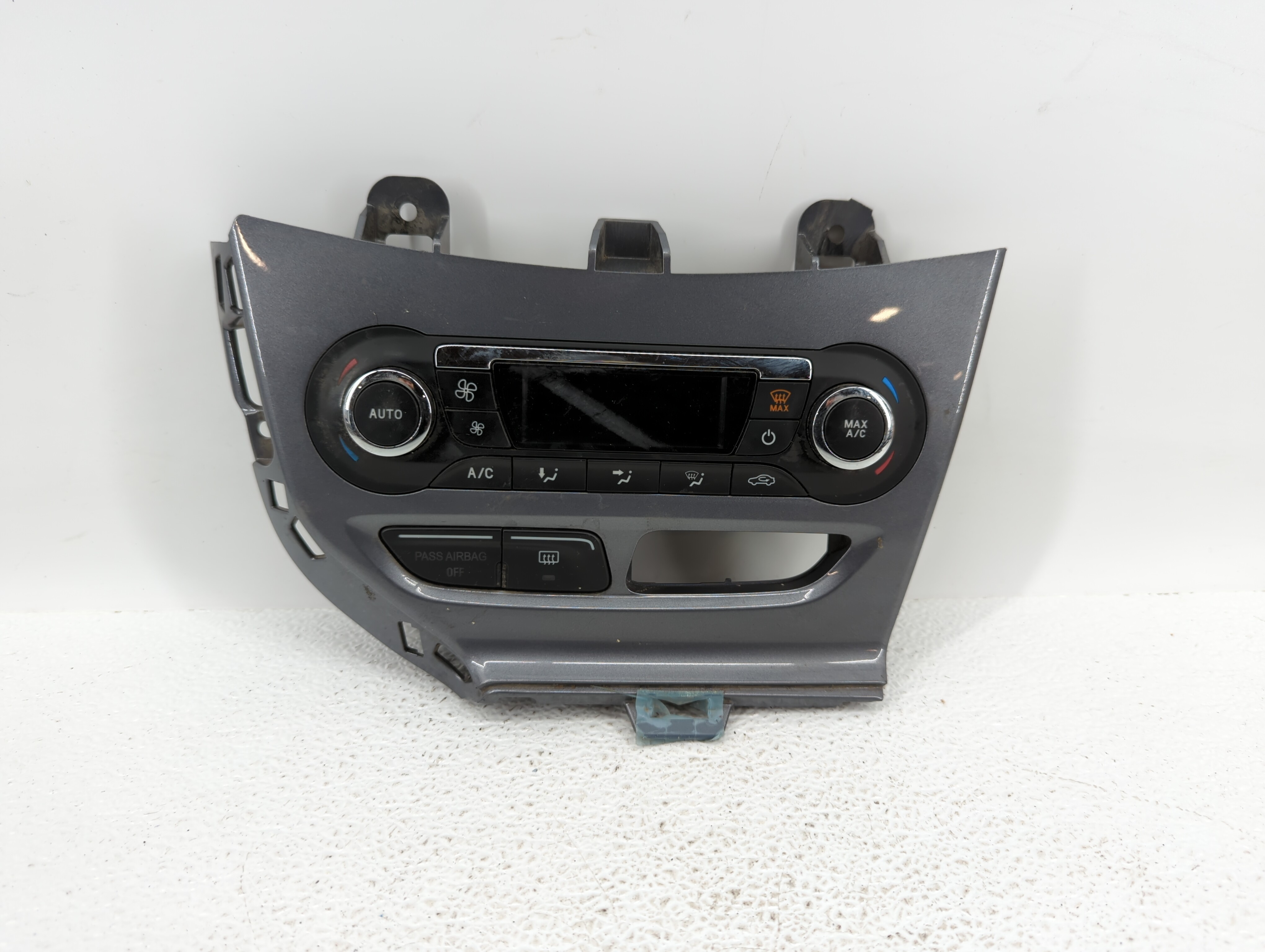 2013-2014 Ford Focus Ac Heater Climate Control Temperature Oem 351122 - Oemusedautoparts1.com