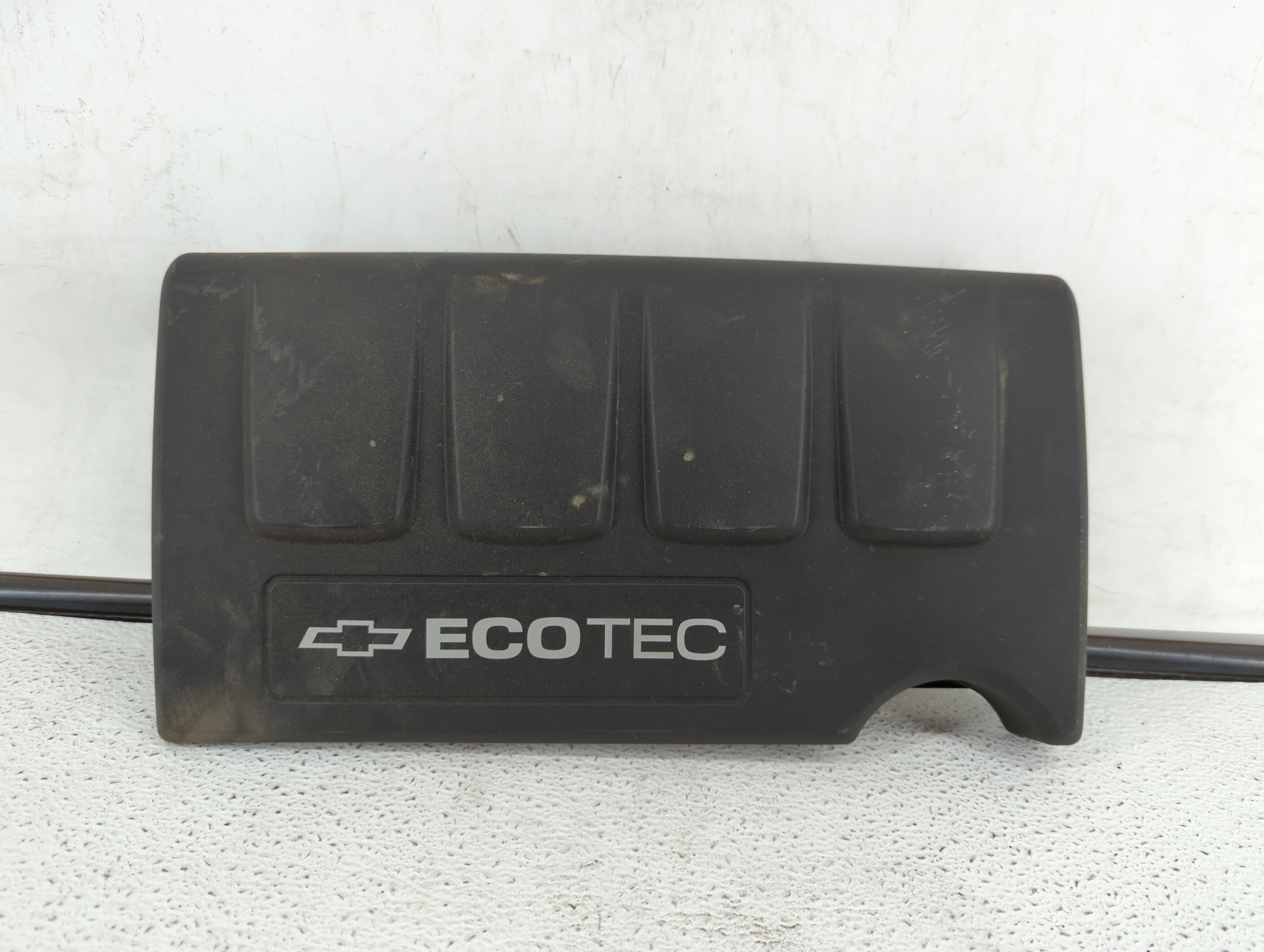 Picture of 2011 Chevrolet Cruze Engine Cover 351950