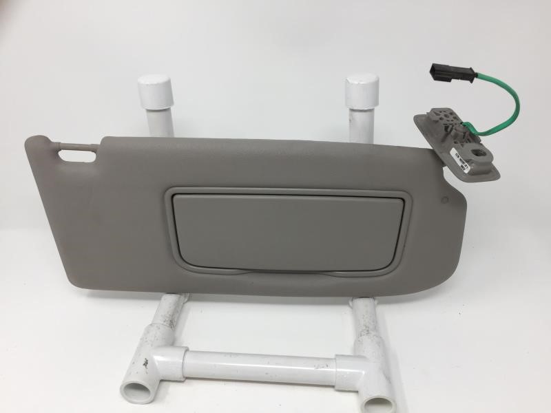 Picture of 2008 Volvo V40 Passenger Right Sun Visor Sunvisor 3552