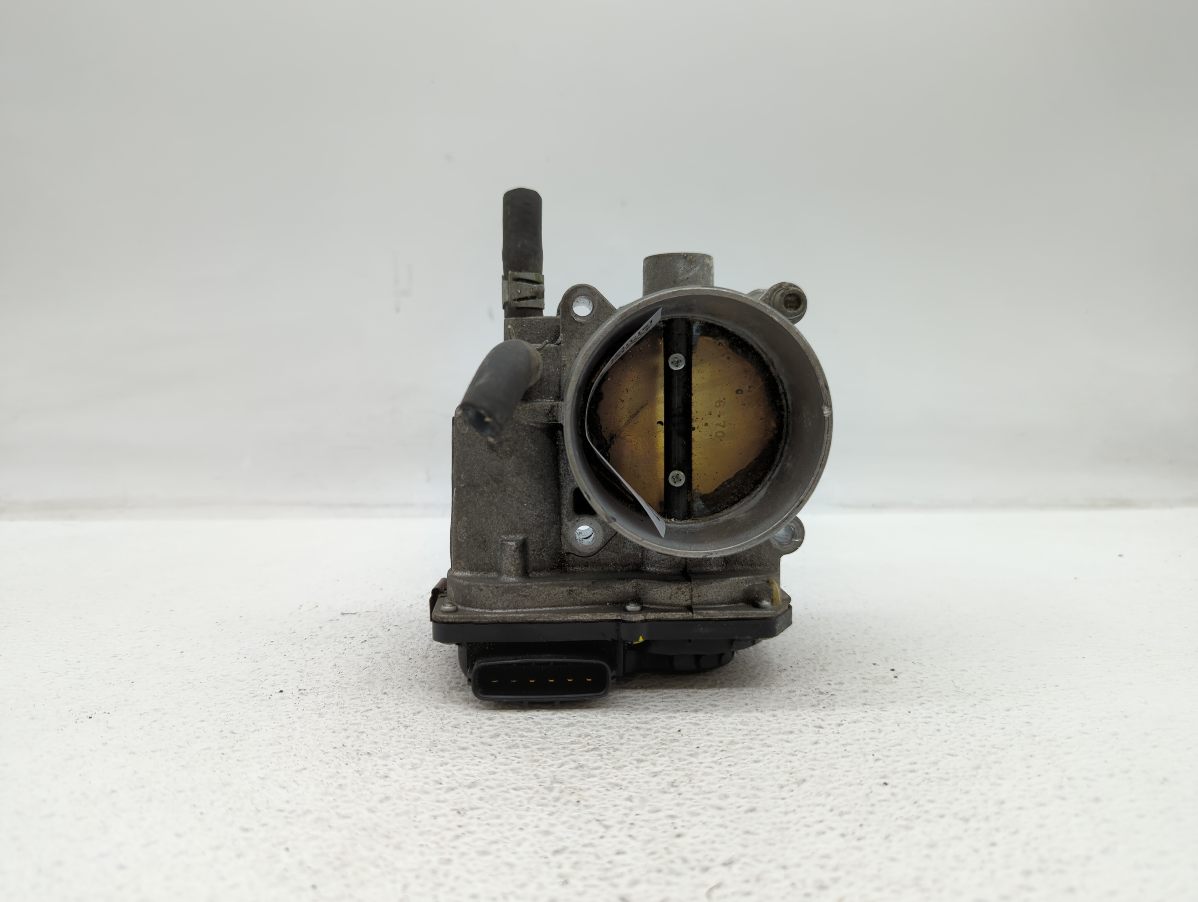 Picture of Nissan Pulsar Throttle Body 355579