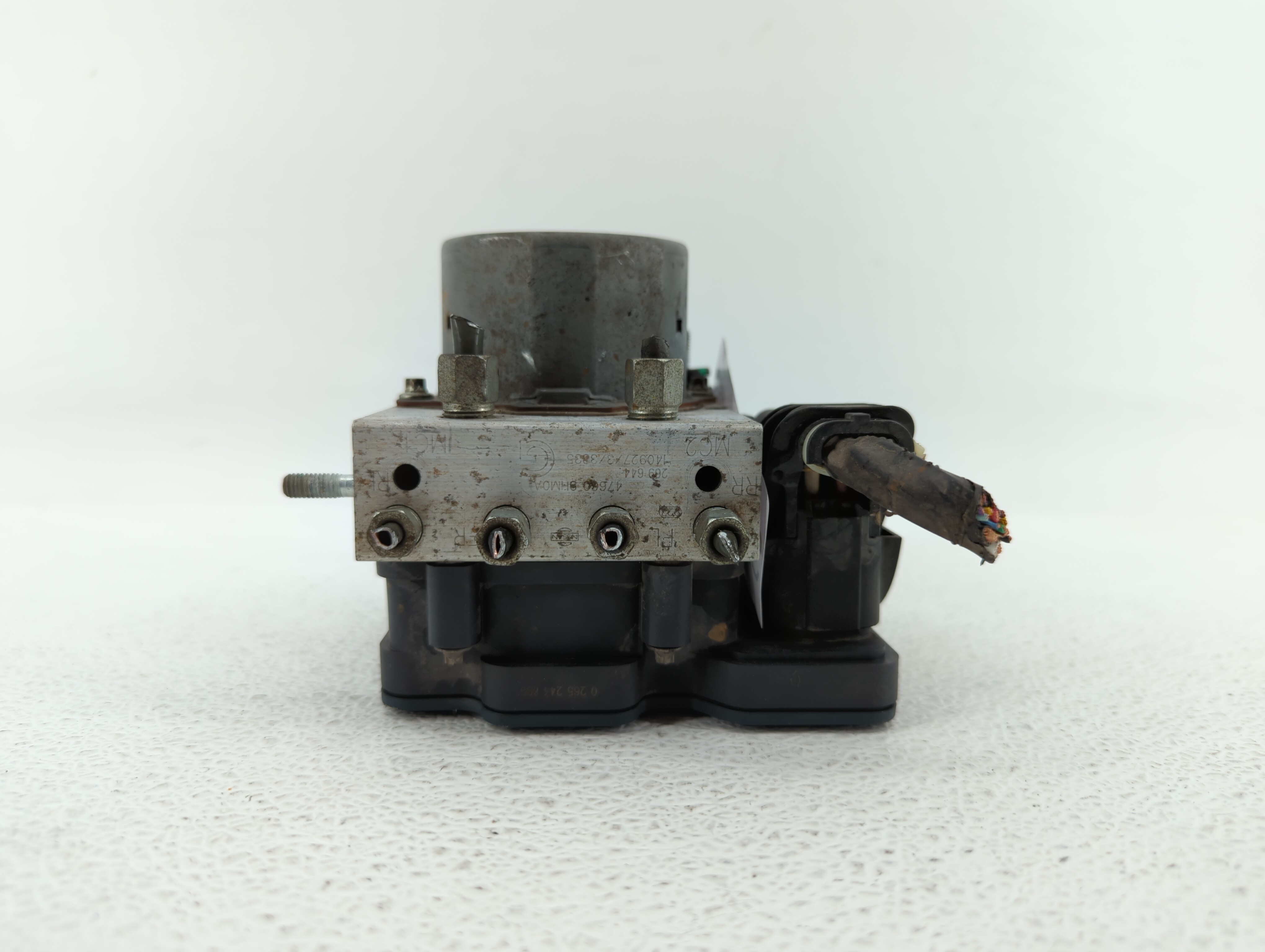 Picture of 2015-2015 Nissan Altima Abs Pump Control Module 355733