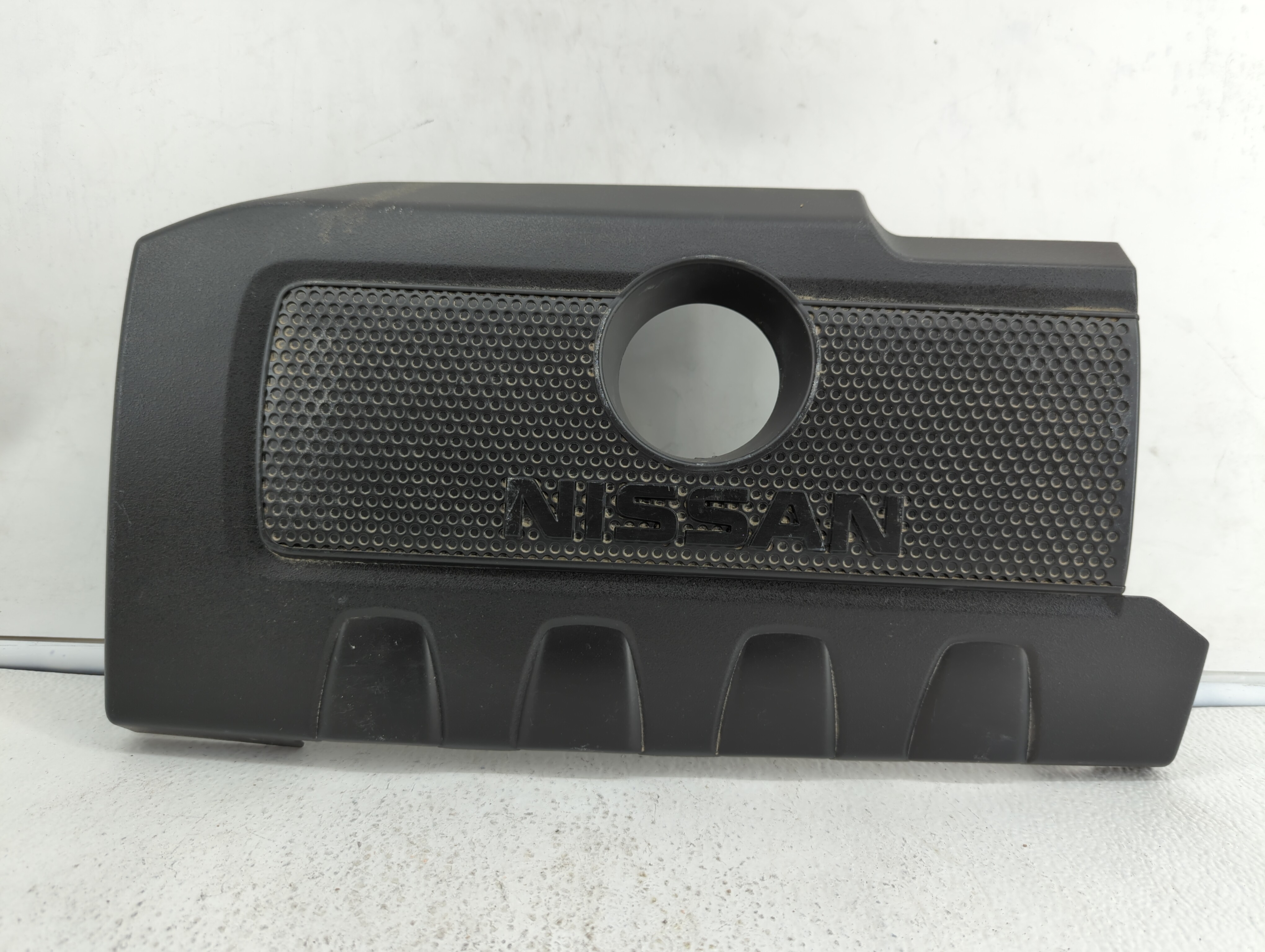 Picture of 2016 Nissan Sentra Engine Cover 361933