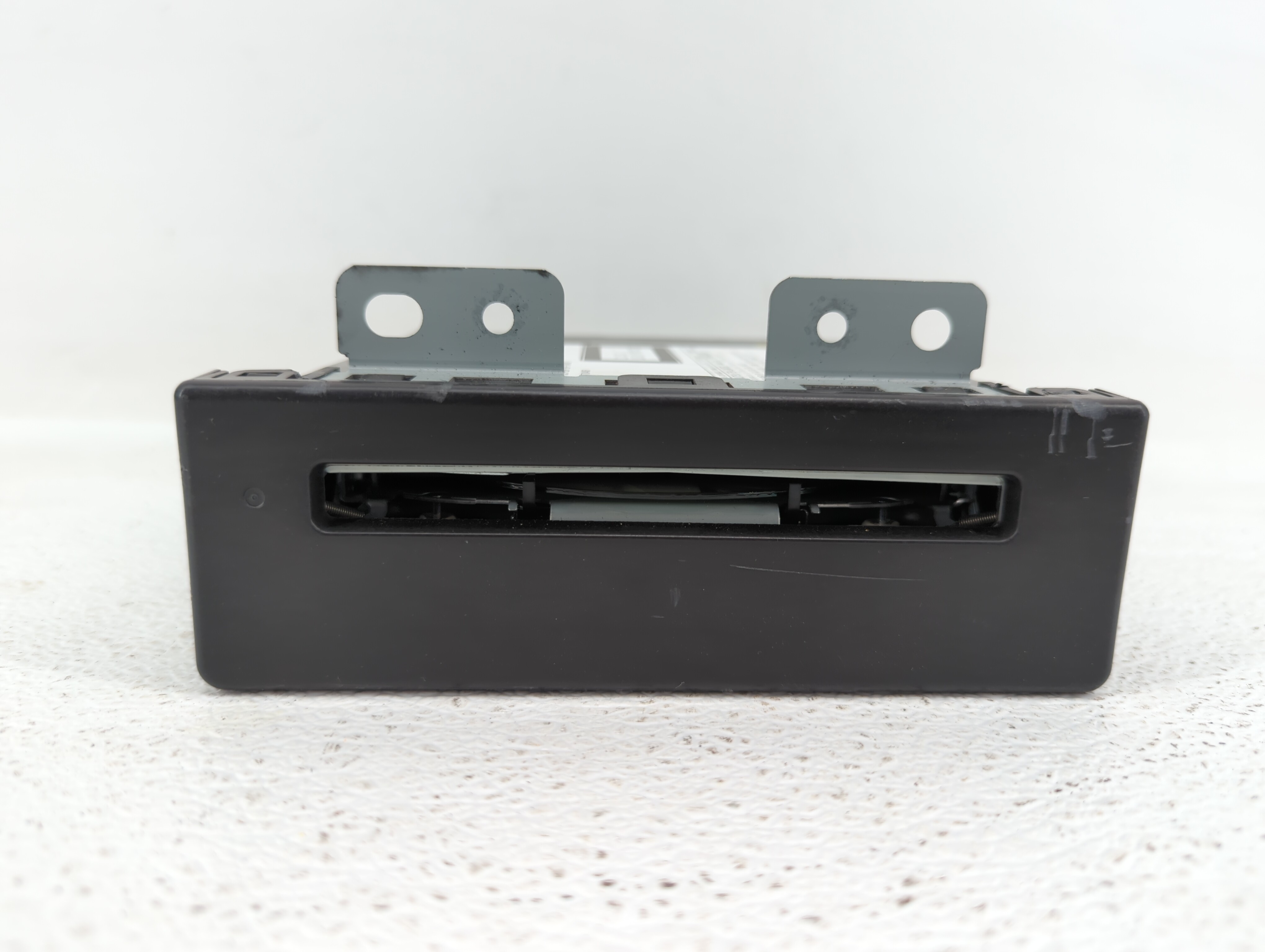Picture of 2014-2014 Chevrolet Impala Am Fm Cd Player Radio Receiver 365558