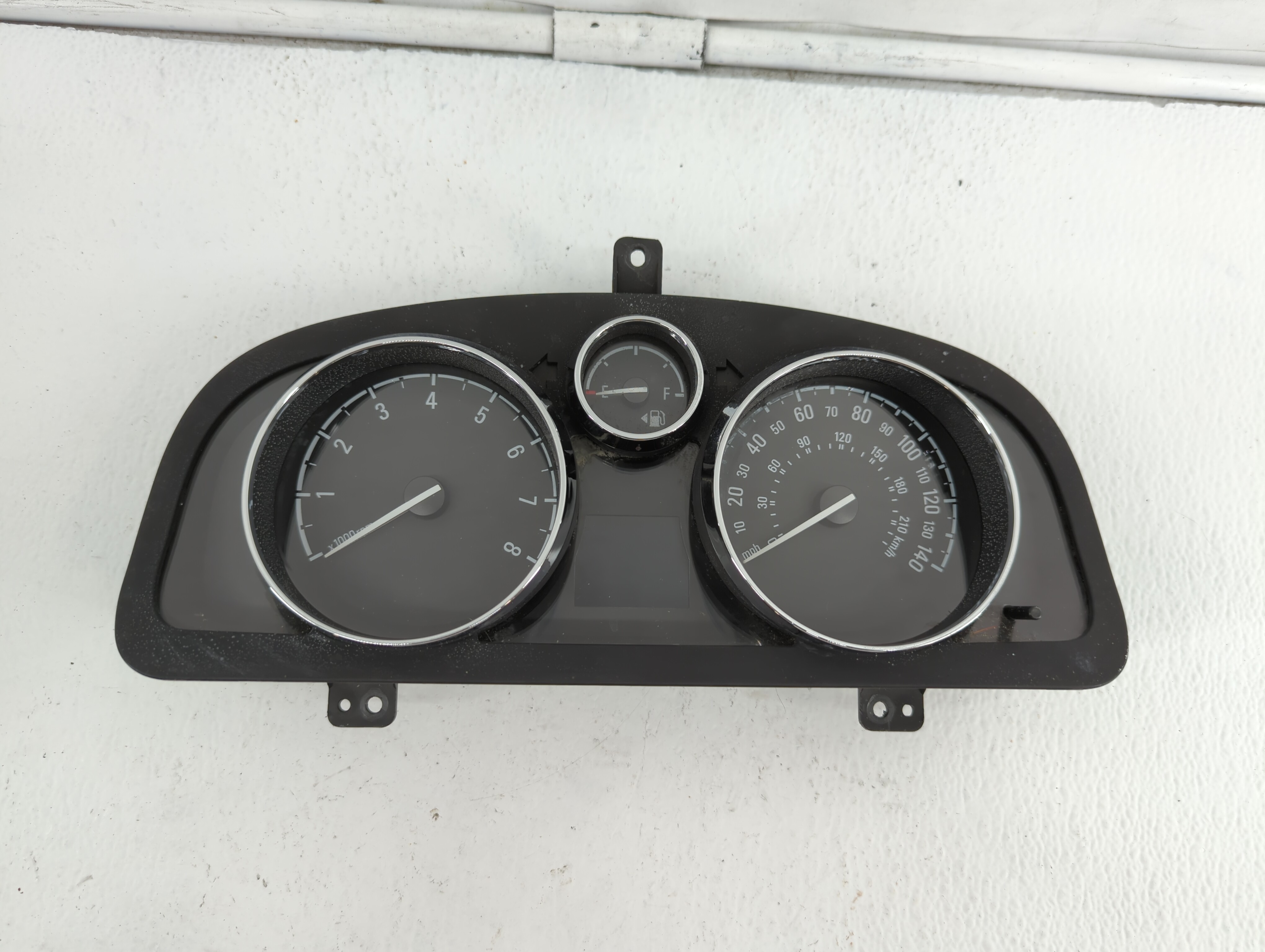Picture of 2012-2012 Chevrolet Captiva Sport Speedometer Instrument Cluster Gauges 369335