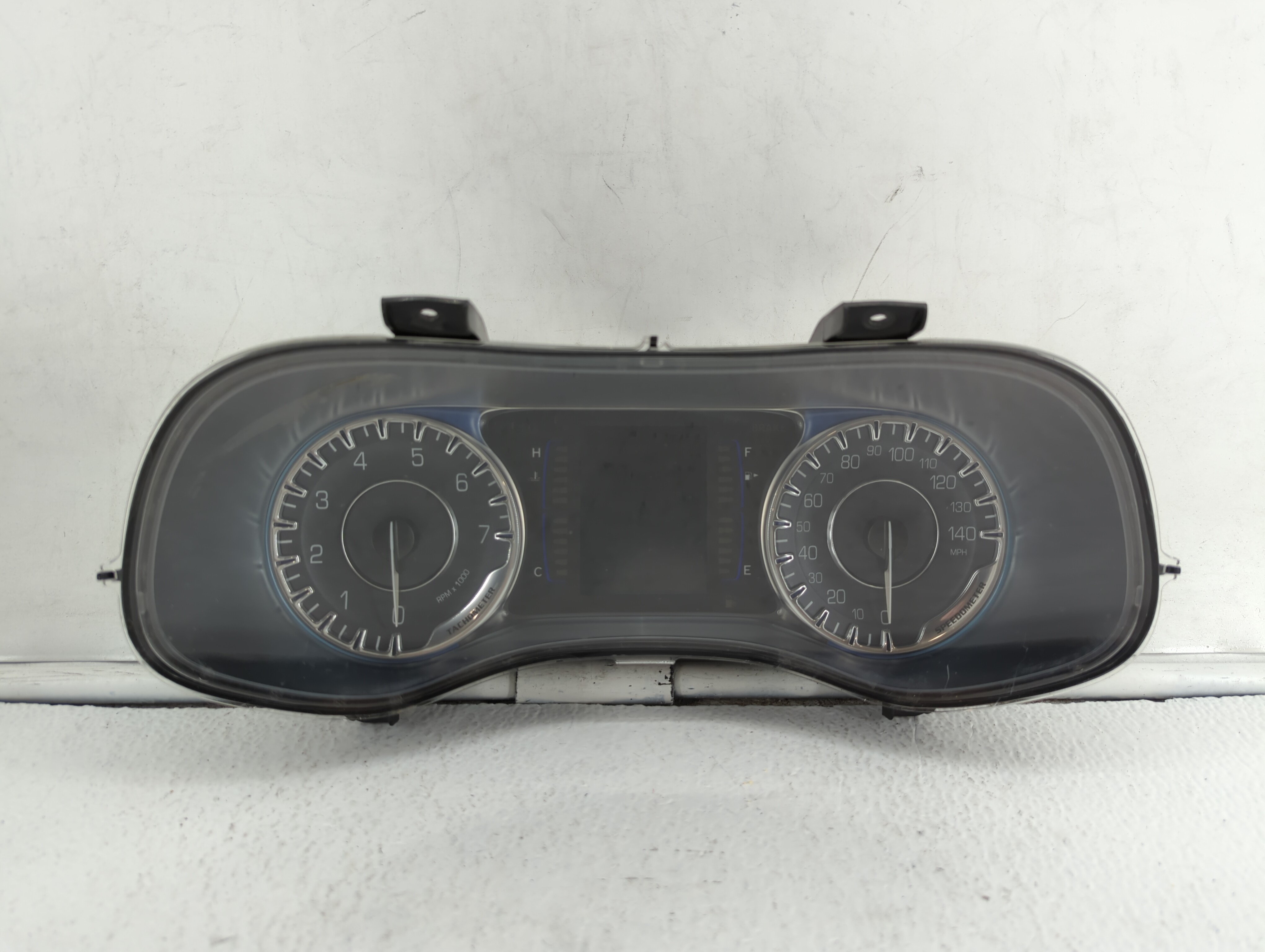Picture of 2015-2015 Chrysler 200 Speedometer Instrument Cluster Gauges 369647