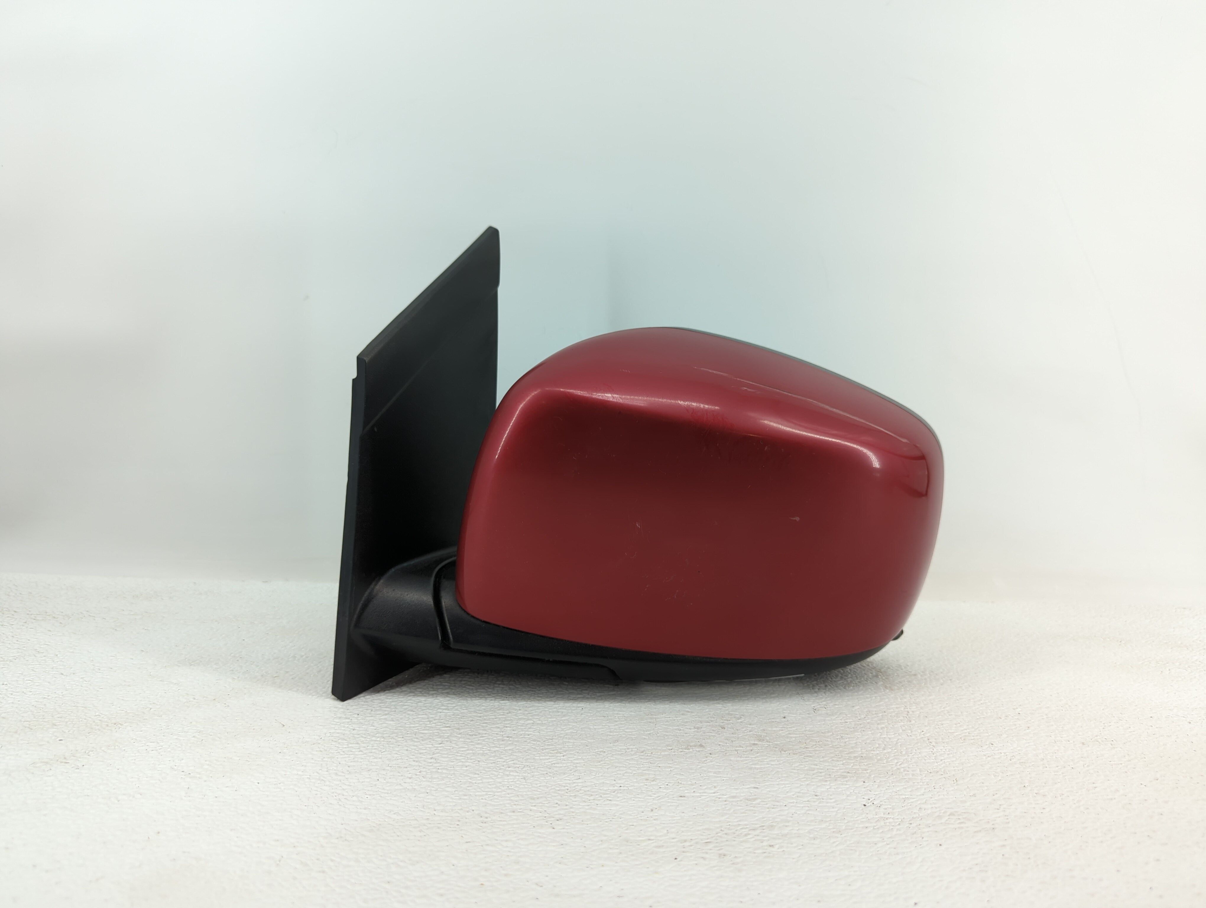 2017-2019 Buick Encore Driver Left Side View Power Door Mirror Red 370489 - Oemusedautoparts1.com