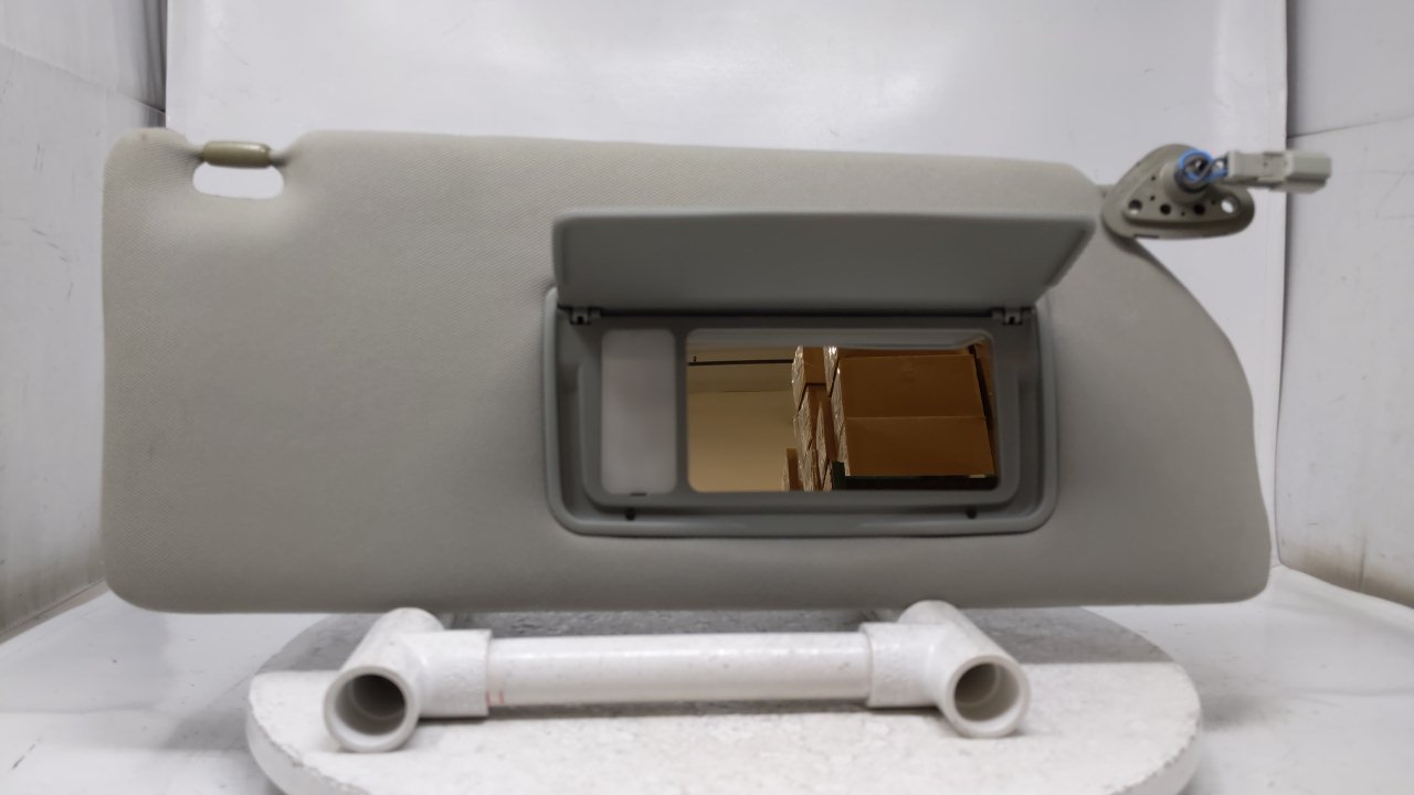 2005-2010 Honda Odyssey Passenger Sun Visor Sunvisor Shade Gray R8S27B07 - Oemusedautoparts1.com