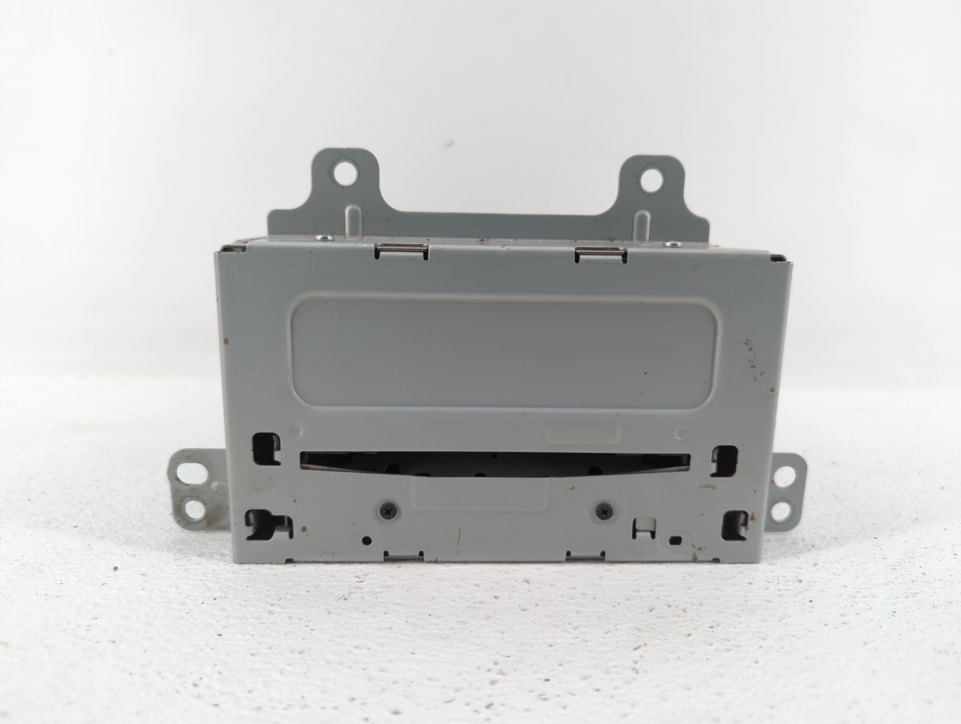 2011-2011 Buick Regal Am Fm Cd Player Radio Receiver 373018 - Oemusedautoparts1.com