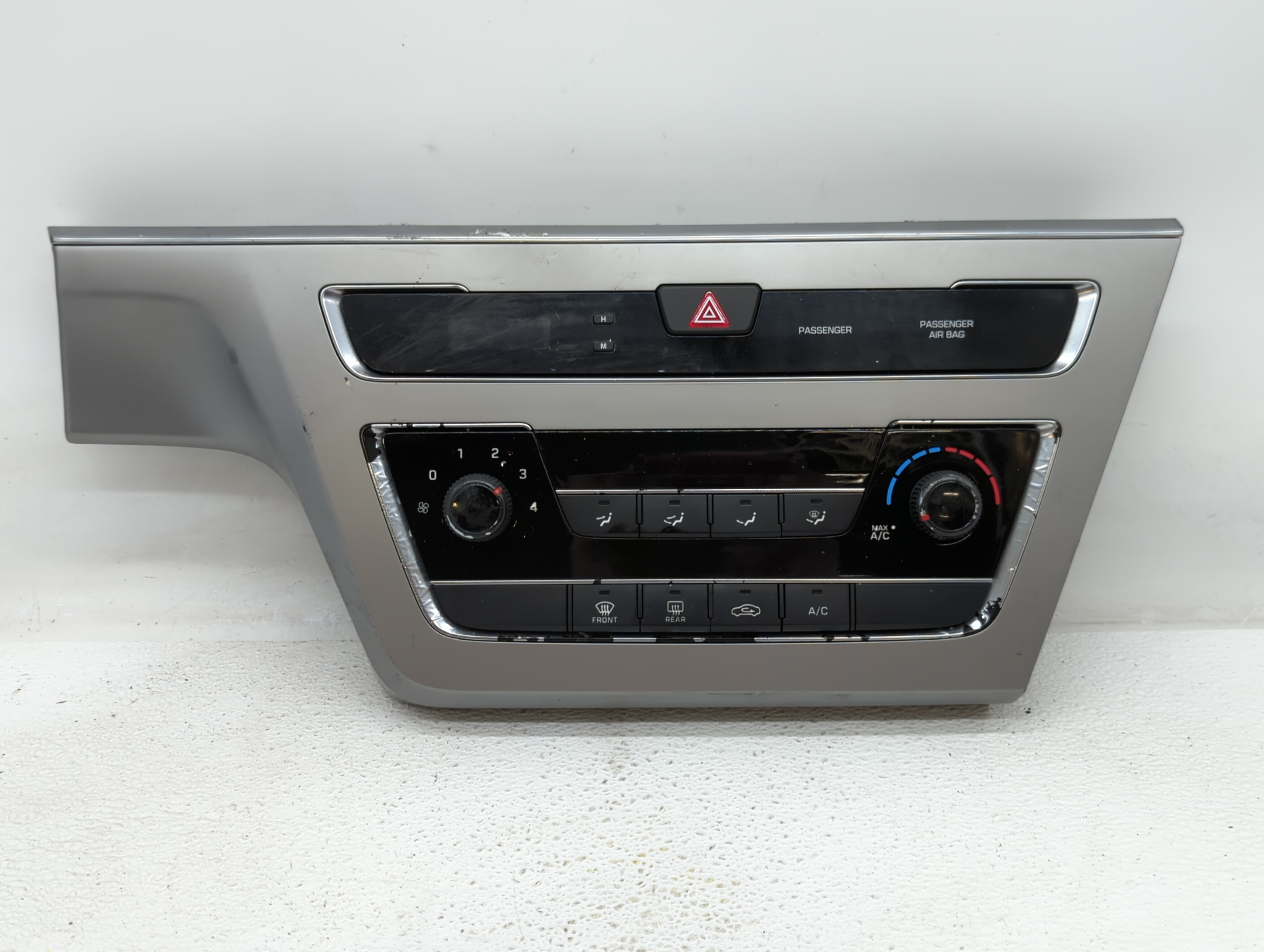 2015 Hyundai Sonata Ac Heater Climate Control Temperature Oem 373286 - Oemusedautoparts1.com