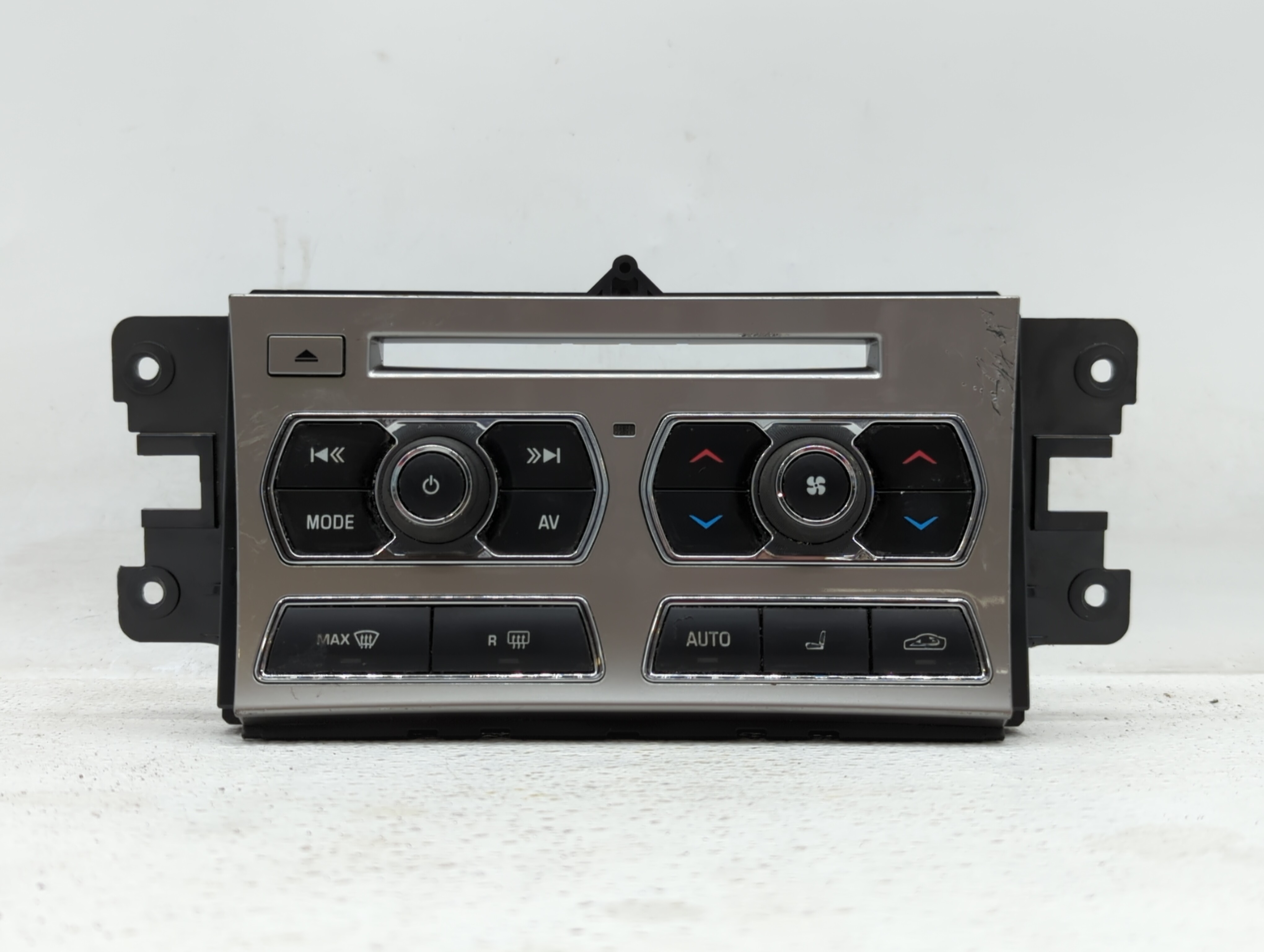 2013-2015 Jaguar Xf Radio Control Panel 373290 - Oemusedautoparts1.com