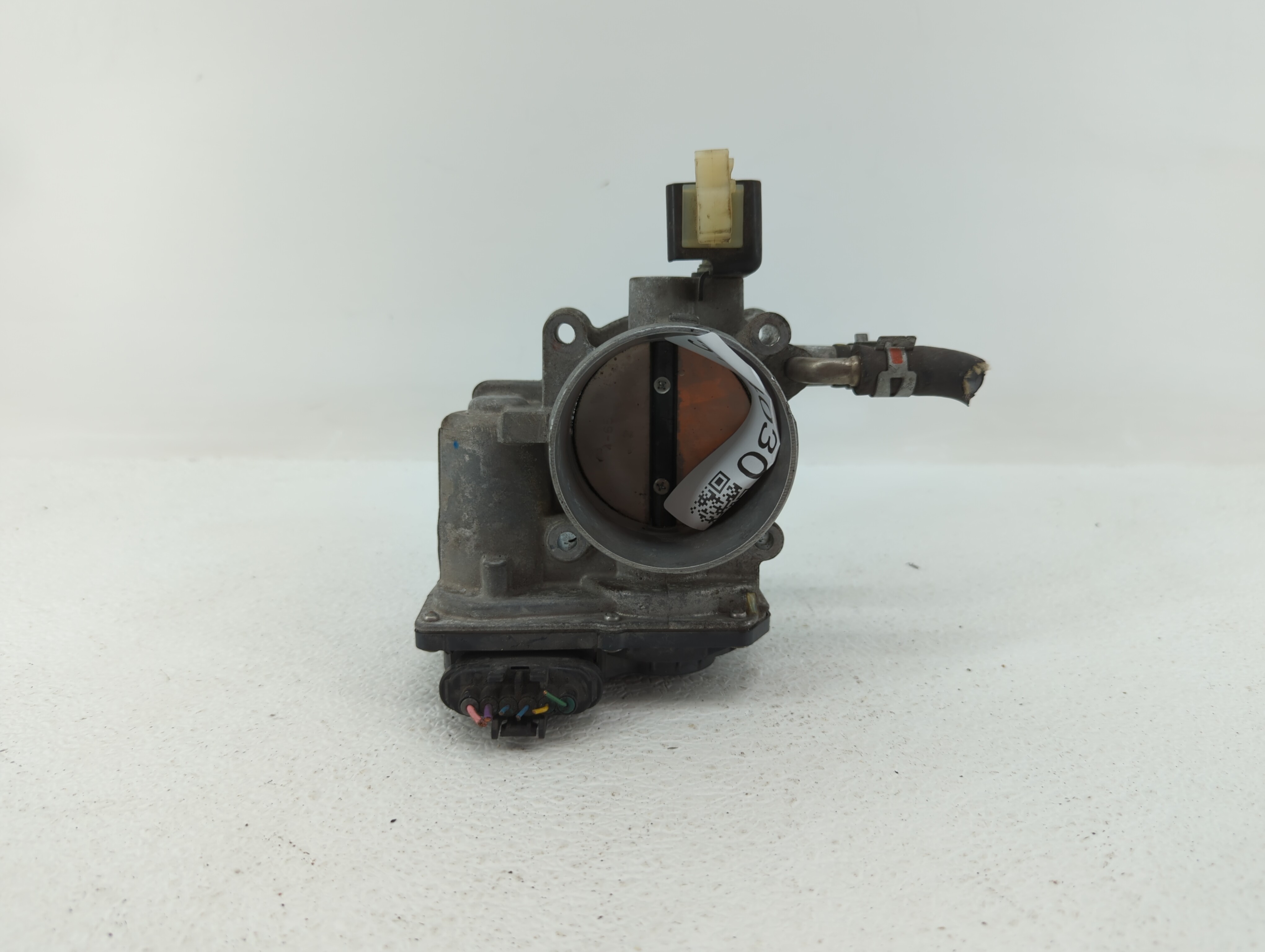 2010-2017 Toyota Camry Throttle Body 374030 - Oemusedautoparts1.com
