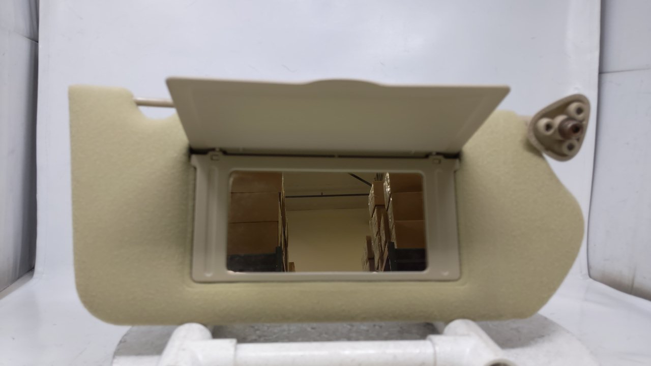 2000-2005 Chevrolet Impala Passenger Sunvisor Sun Visor Gray 37408 - Oemusedautoparts1.com