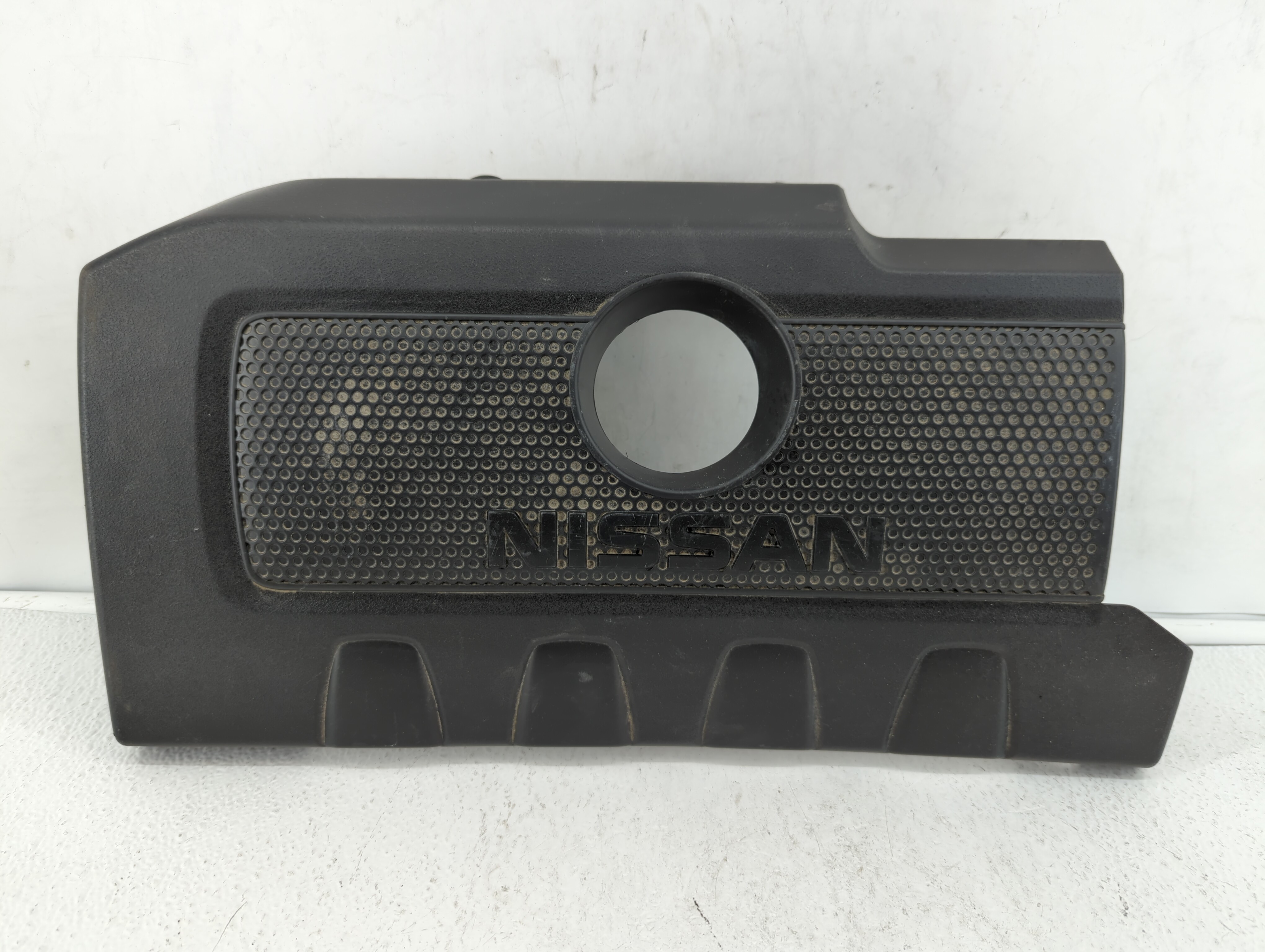 Picture of 2018 Nissan Sentra Engine Cover 374521