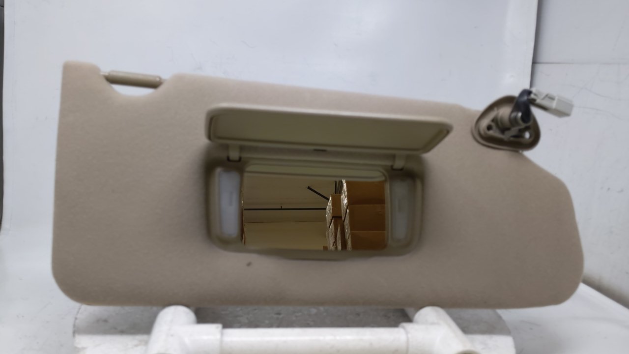 Picture of 1998-2002 HONDA ACCORD Passenger Right Sun Visor Sunvisor Tan 37478