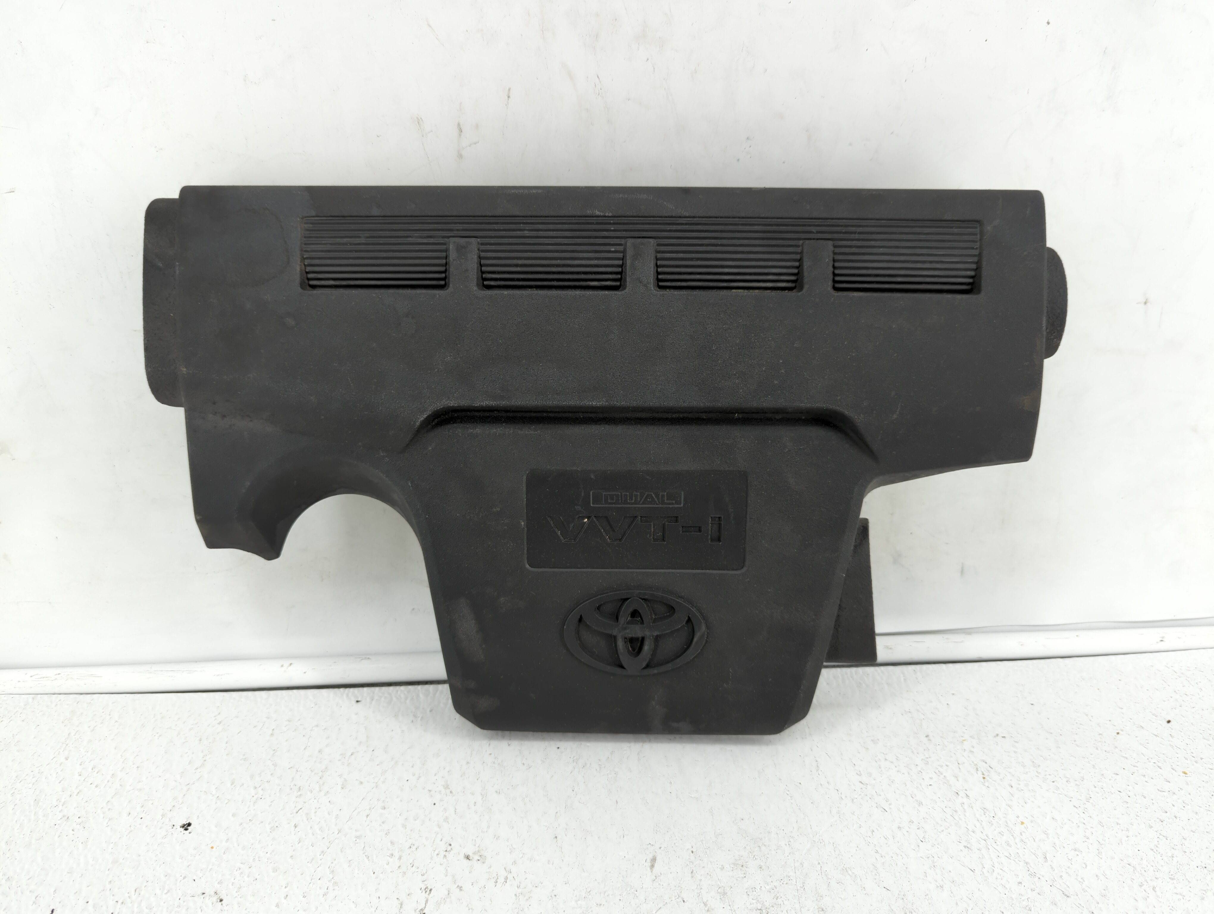 Picture of 2017 Toyota Camry Engine Cover Black 374859