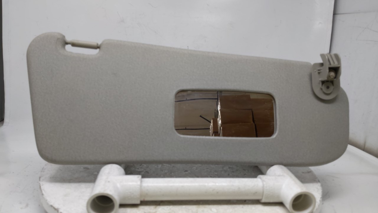 2004-2011 Chevrolet Aveo Passenger Sunvisor Sun Visor Gray 37491 - Oemusedautoparts1.com