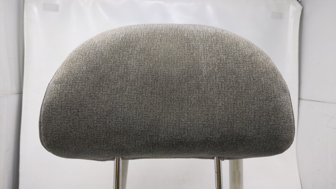 2002-2005 Hyundai Sonata Headrest Driver Passenger Front Cloth Charcoal 37508 - Oemusedautoparts1.com