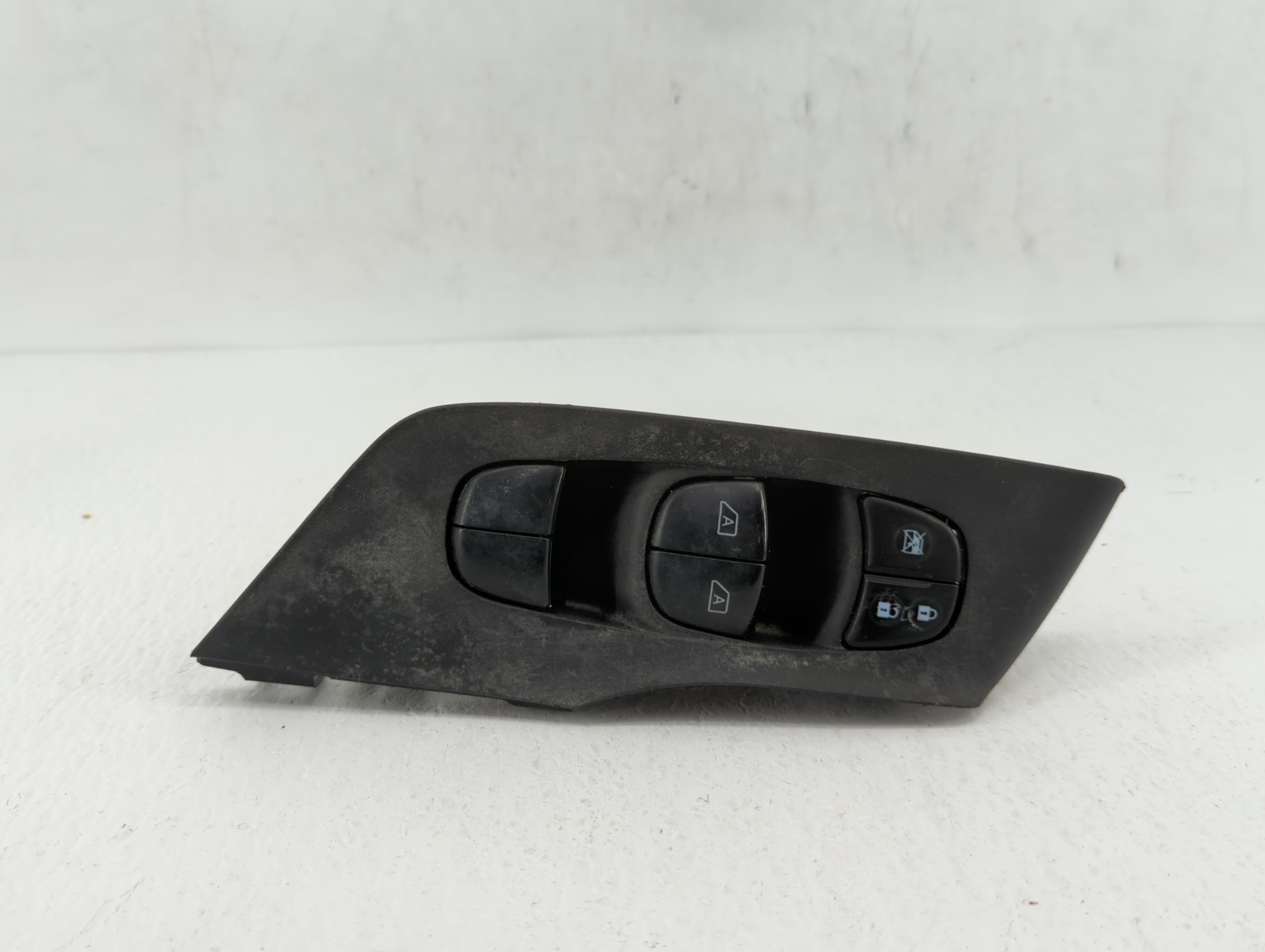 Picture of 2013-2019 Nissan Pathfinder Driver Left Door Master Power Window Switch 376080