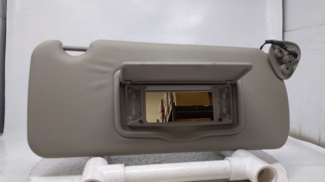 2003-2007 Cadillac Cts Passenger Sun Visor Sunvisor Shade Oem Gray 37690 - Oemusedautoparts1.com