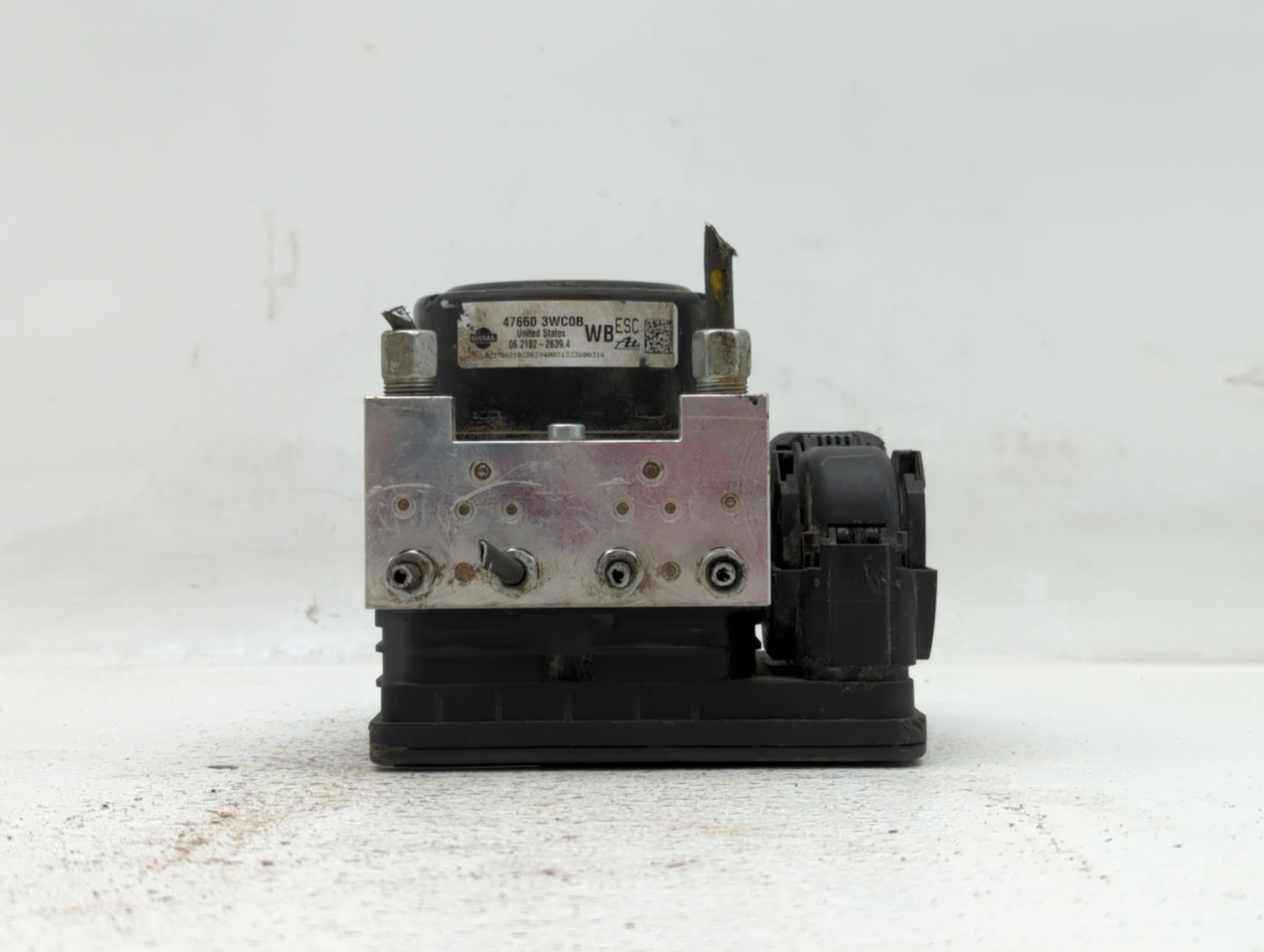 2014-2019 Nissan Versa Note Abs Pump Control Module 377094 - Oemusedautoparts1.com
