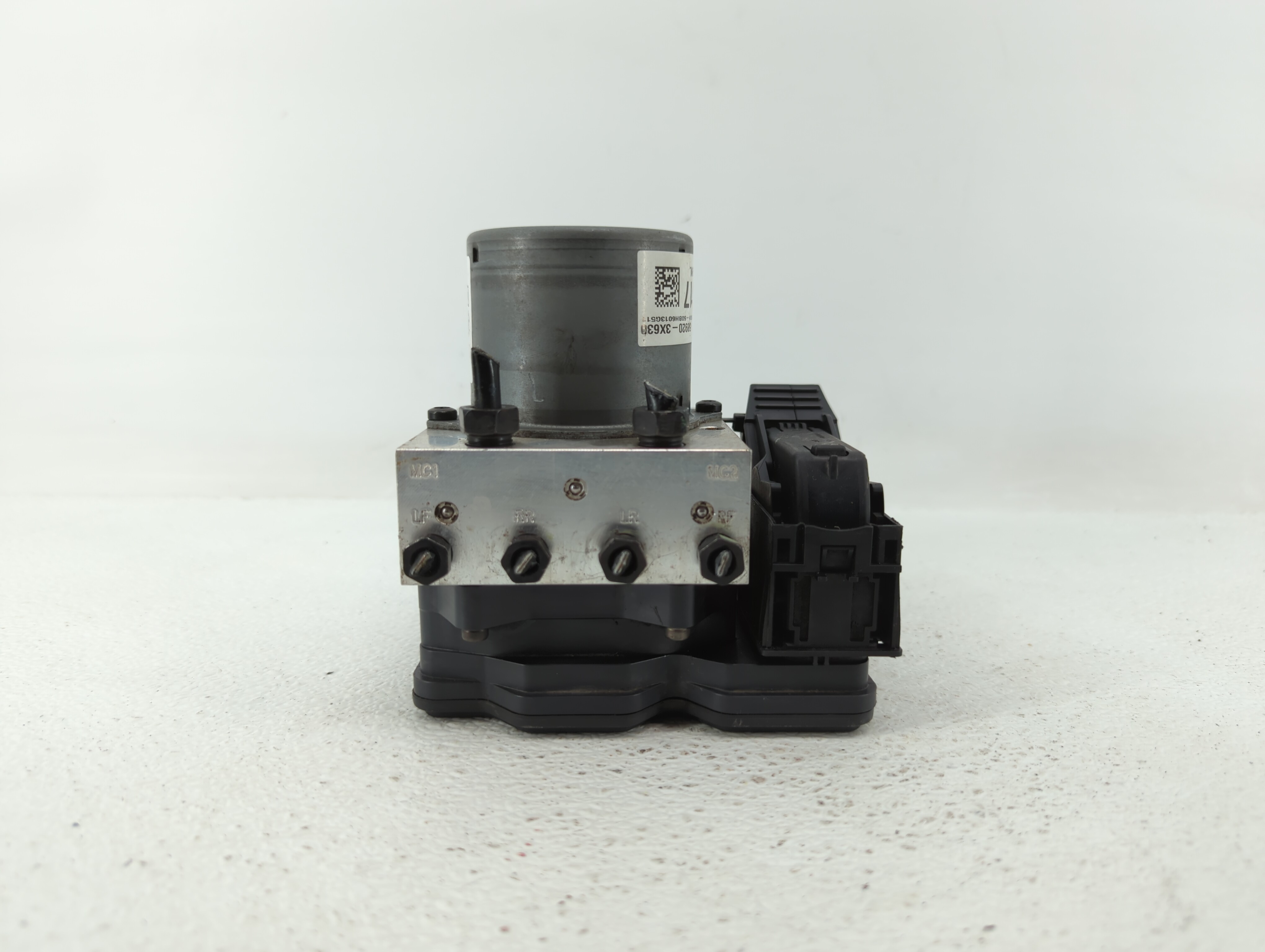2014-2016 Hyundai Elantra Abs Pump Control Module 377450 - Oemusedautoparts1.com