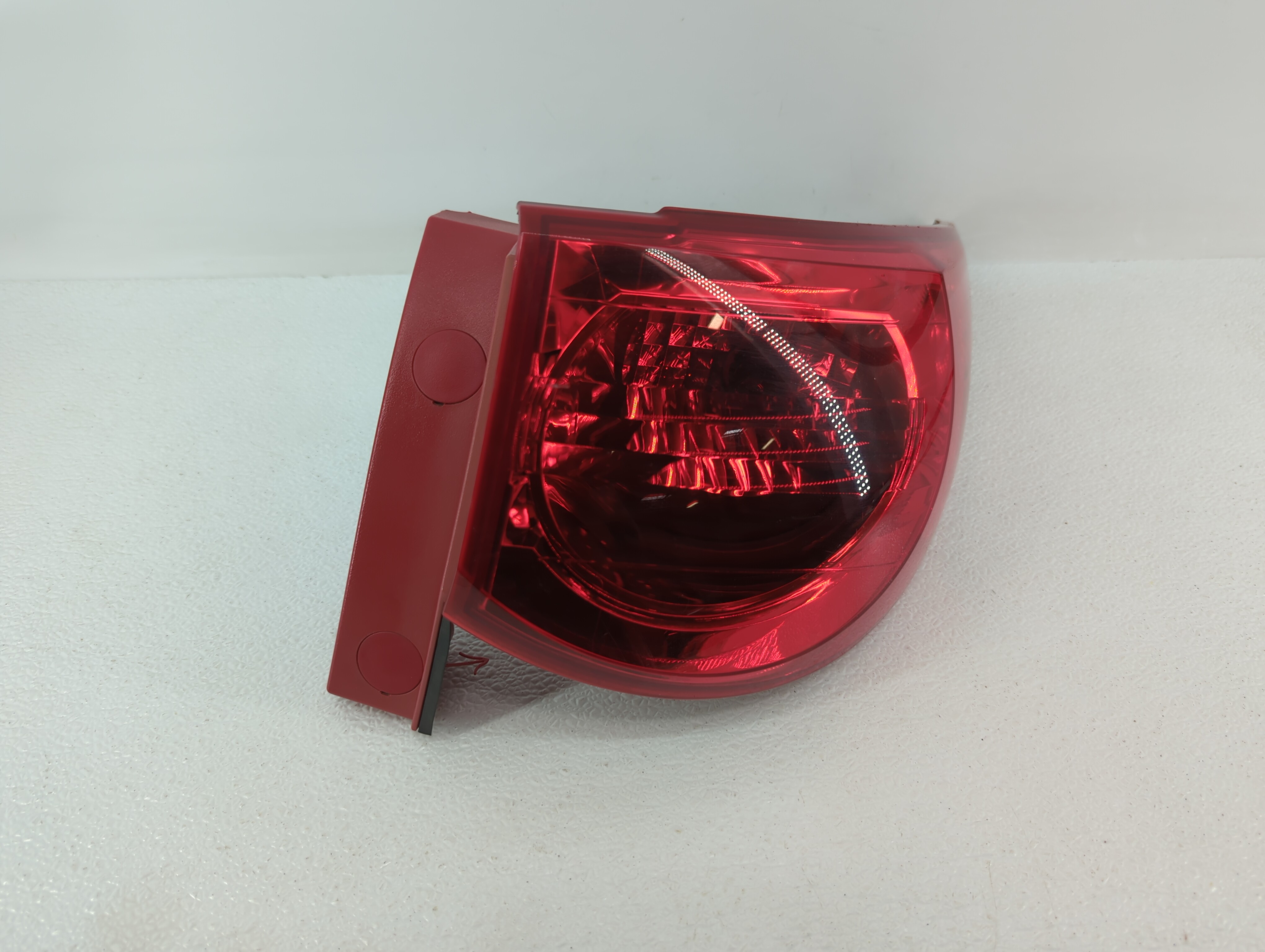 Picture of 2011 Chevrolet Traverse Passenger Right Side Tail Light Taillight Oem 379408