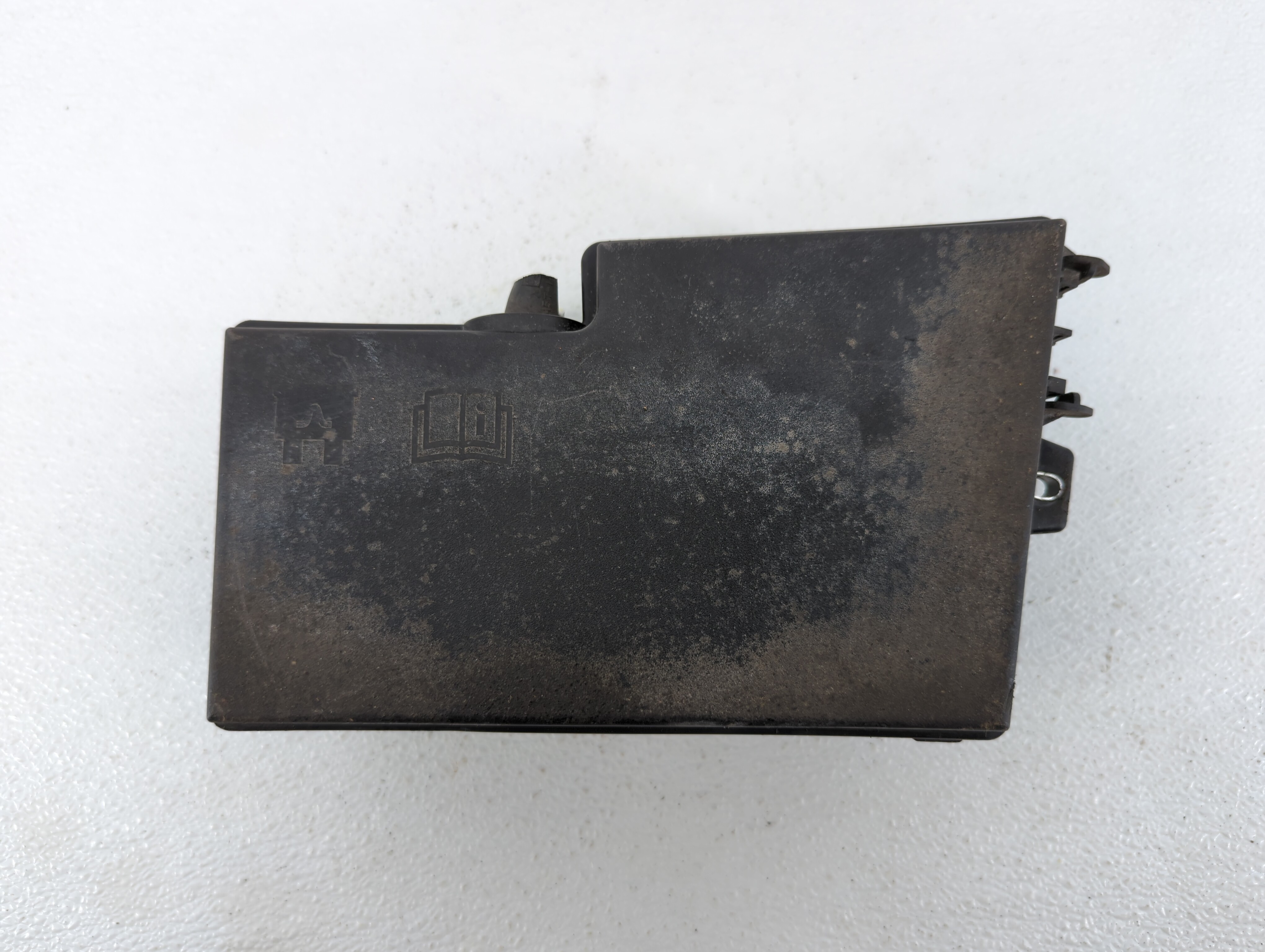 Picture of 2012-2014 Ford Focus Fusebox Fuse Box Relay Module 381508