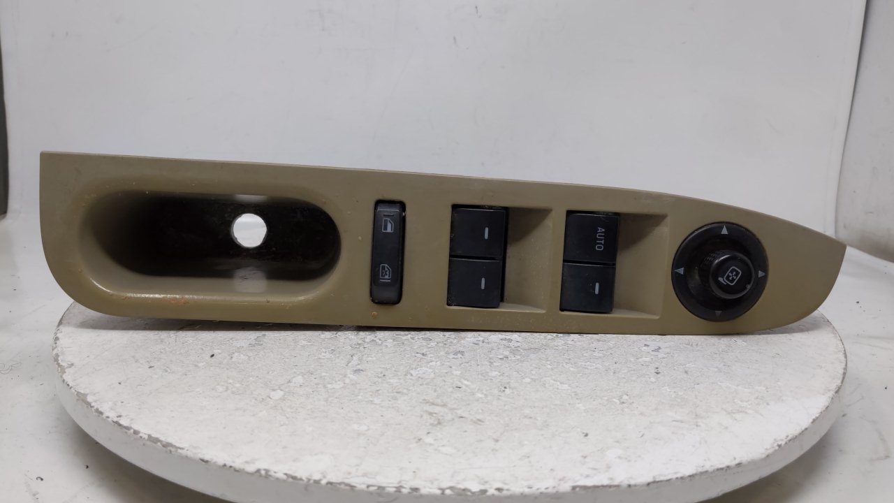 Picture of 2006-2007 MERCURY MERCURY Driver Left Door Master Power Window Switch 38507