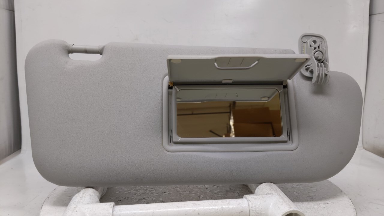 2004 Mazda 3 Passenger Sun Visor Mirror Right Sunvisor Gray 38693 - Oemusedautoparts1.com