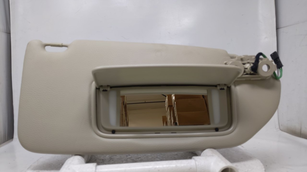 2001 Volvo S60 Passenger Sun Visor Mirror Right Sunvisor Beige 38700 - Oemusedautoparts1.com