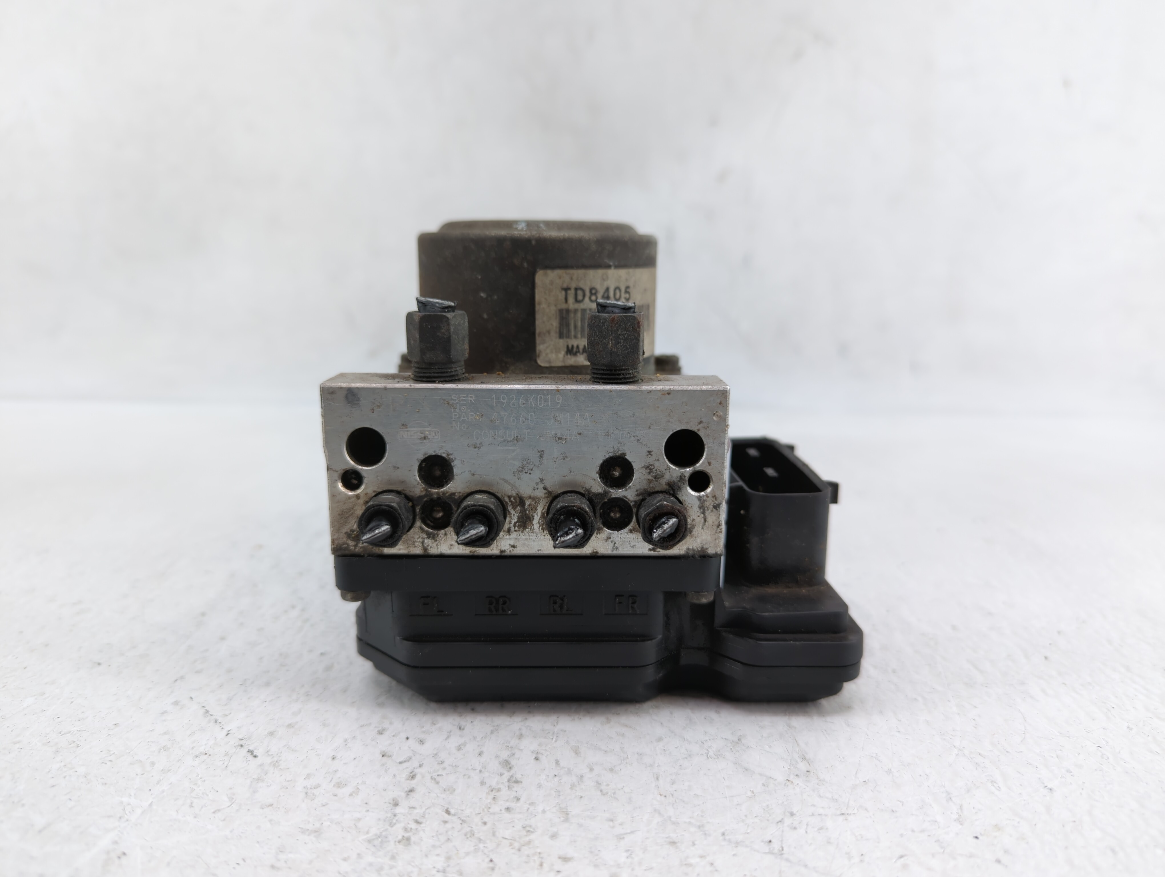 2012-2015 Nissan Rogue Abs Pump Control Module 387406 - Oemusedautoparts1.com