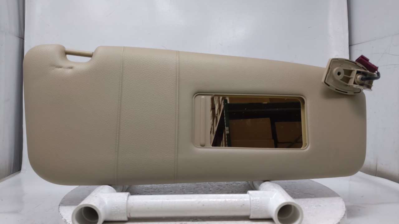 2004-2007 BMW 530I Passenger Right Sun Visor Sunvisor Tan 38740 - Oemusedautoparts1.com
