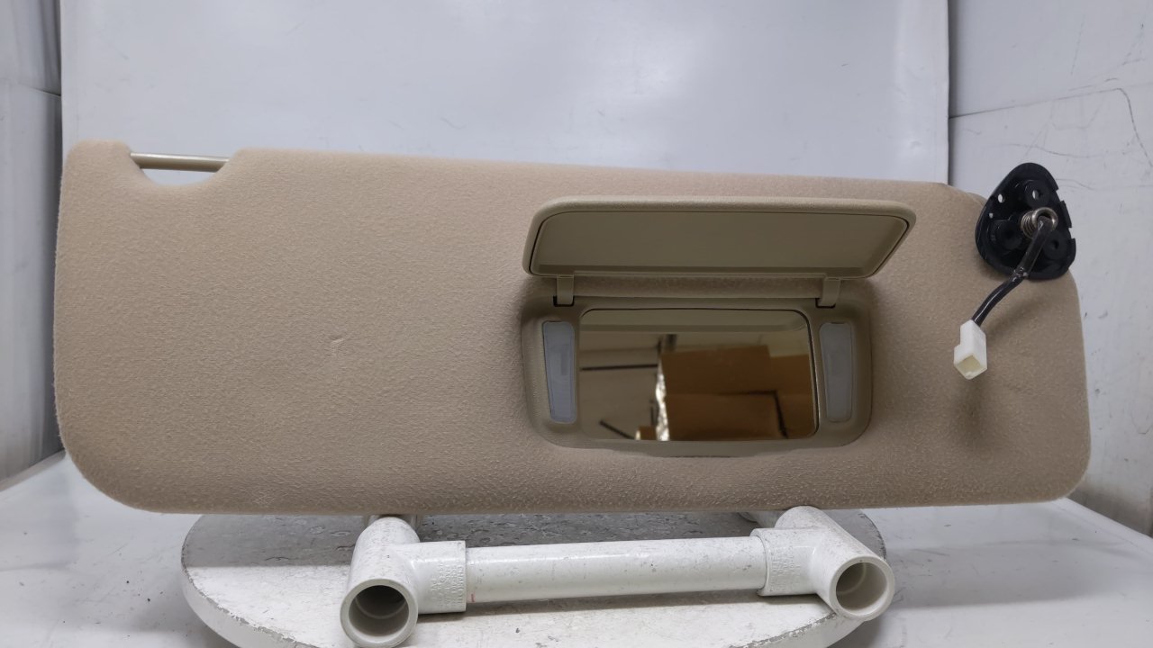 2004-2010 TOYOTA SIENNA Passenger Right Sun Visor Sunvisor Tan 38783 - Oemusedautoparts1.com