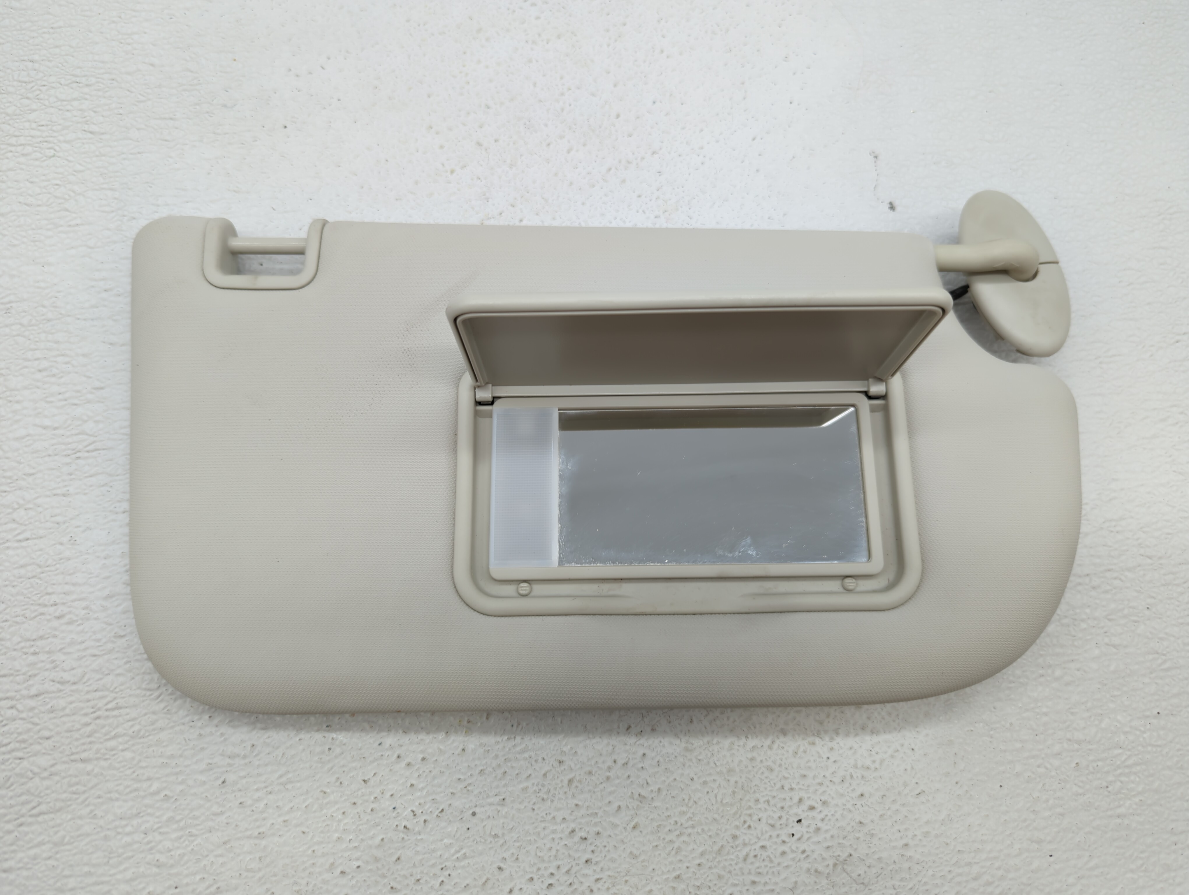 Picture of 2013-2019 Ford Escape Passenger Sun Visor Mirror Right Sunvisor Cream 387881