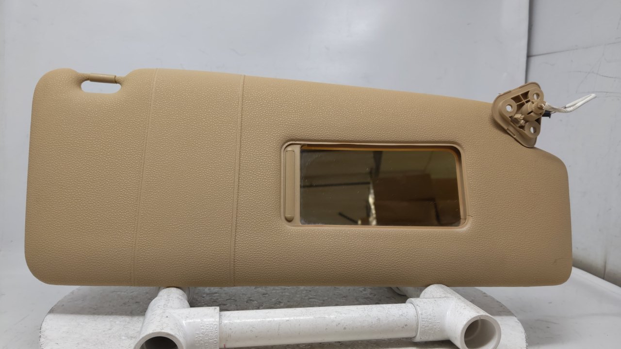 2004 Bmw X3 Passenger Sun Visor Mirror Right Sunvisor Tan 38881 - Oemusedautoparts1.com