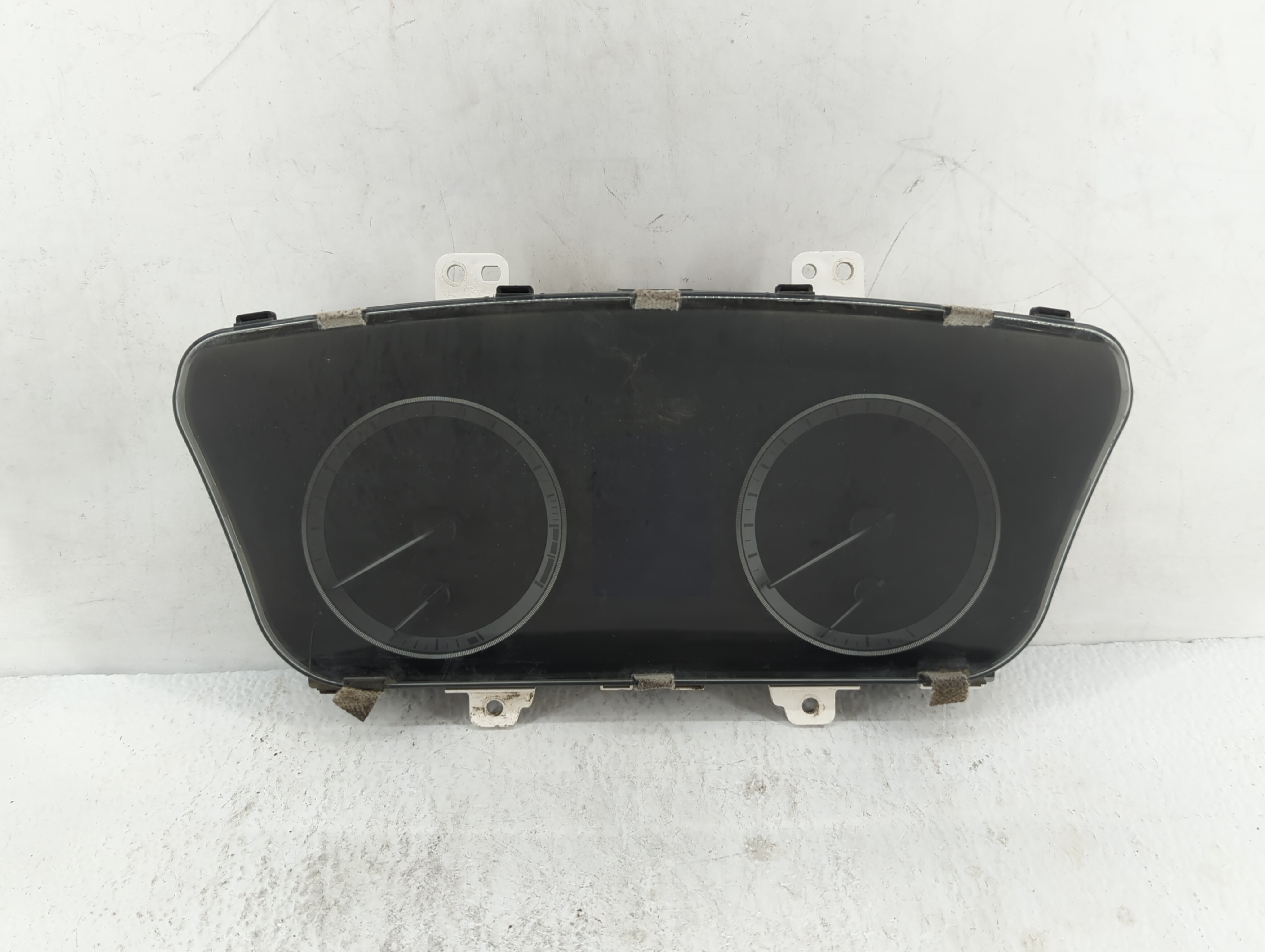 Picture of 2016-2017 Hyundai Sonata Speedometer Instrument Cluster Gauges 390469