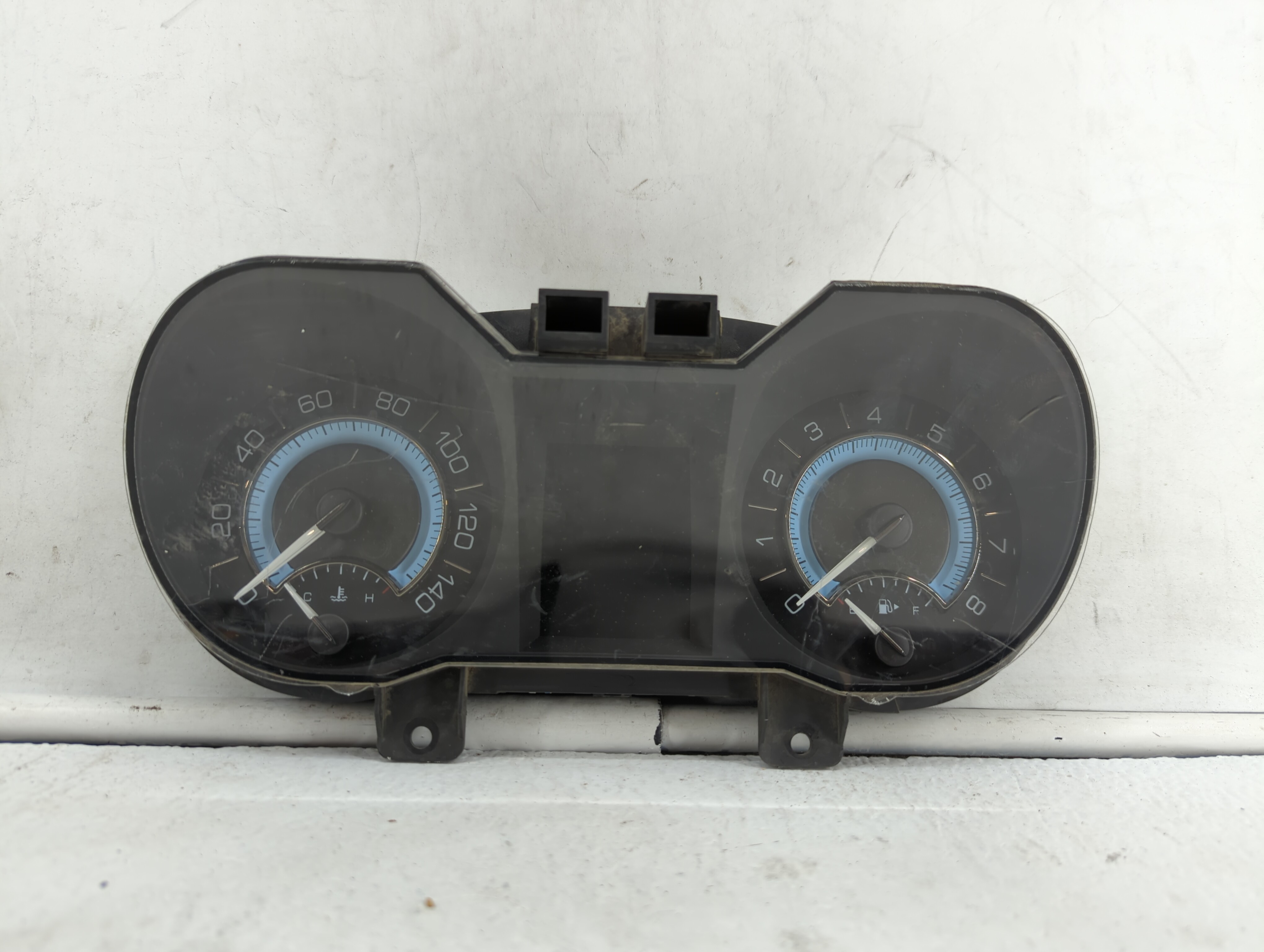 Picture of 2011-2011 Buick Lacrosse Speedometer Instrument Cluster Gauges 390584