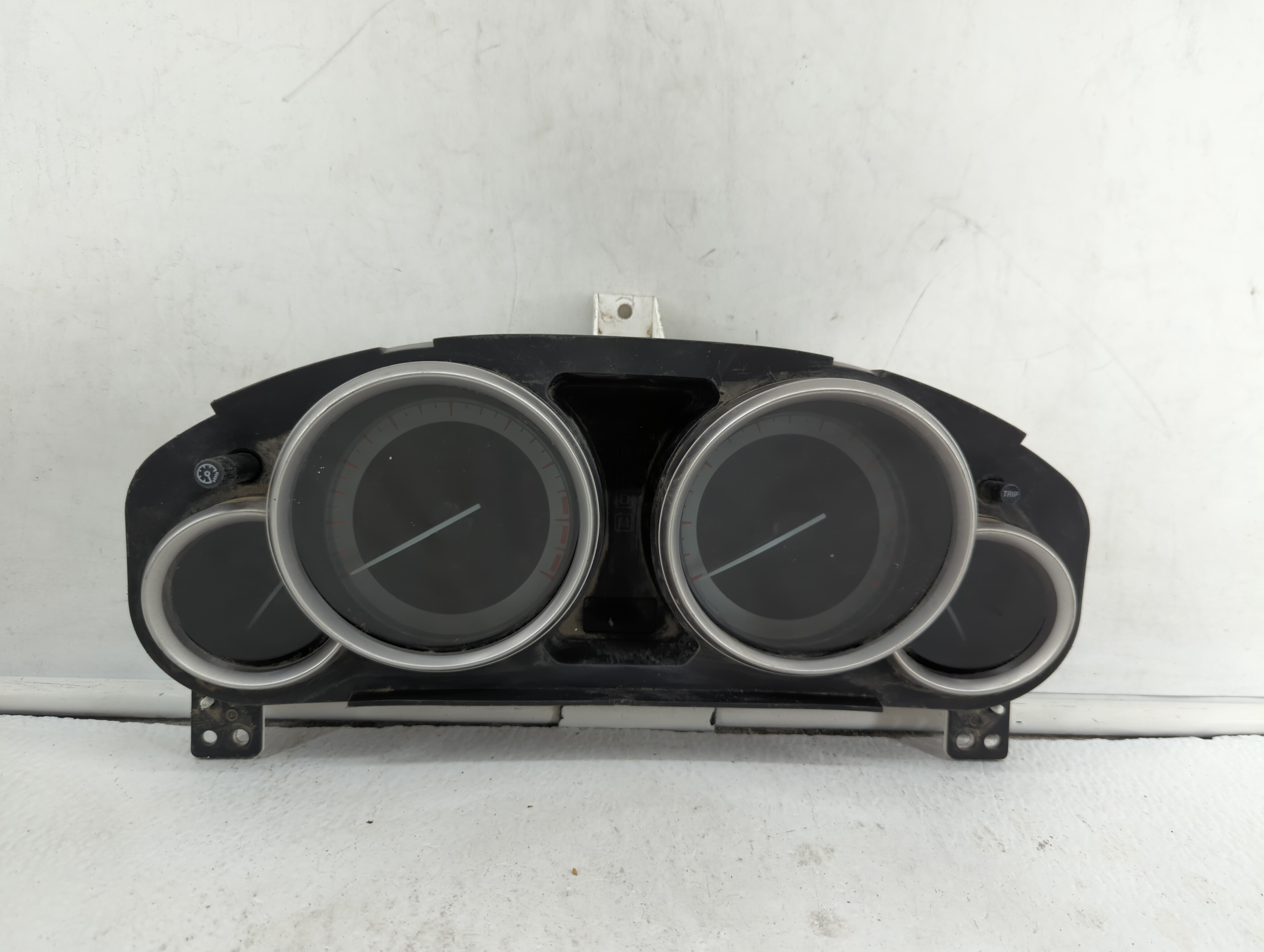 2010-2012 Mazda Cx-9 Speedometer Instrument Cluster Gauges 390590 - Oemusedautoparts1.com